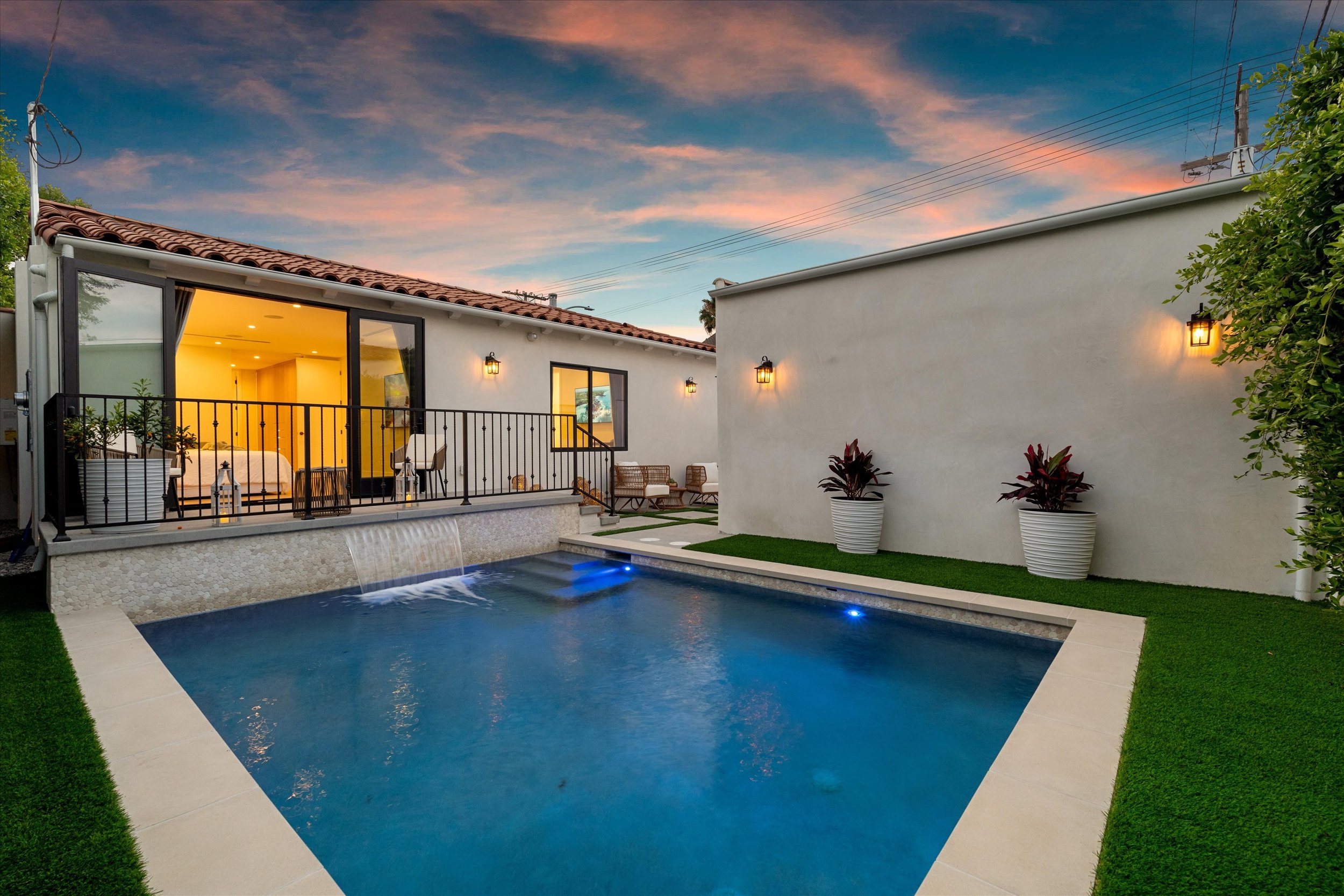 86-100-s-la-jolla-ave_048.jpg