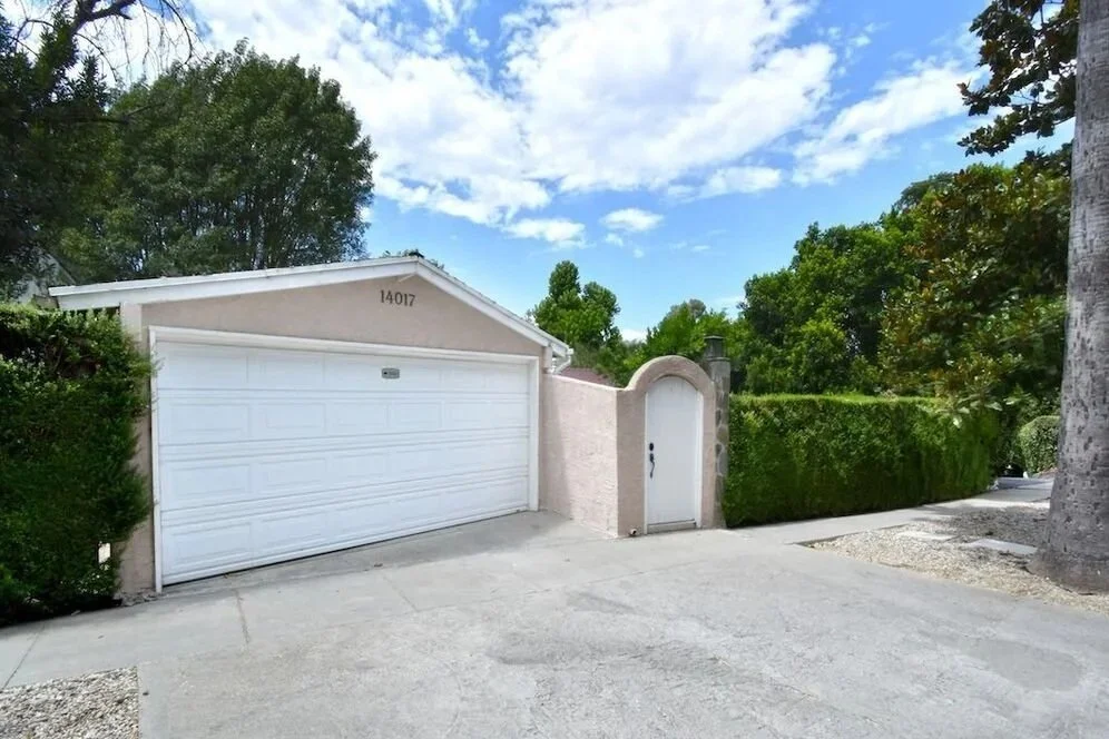 14017 Valley Vista Blvd