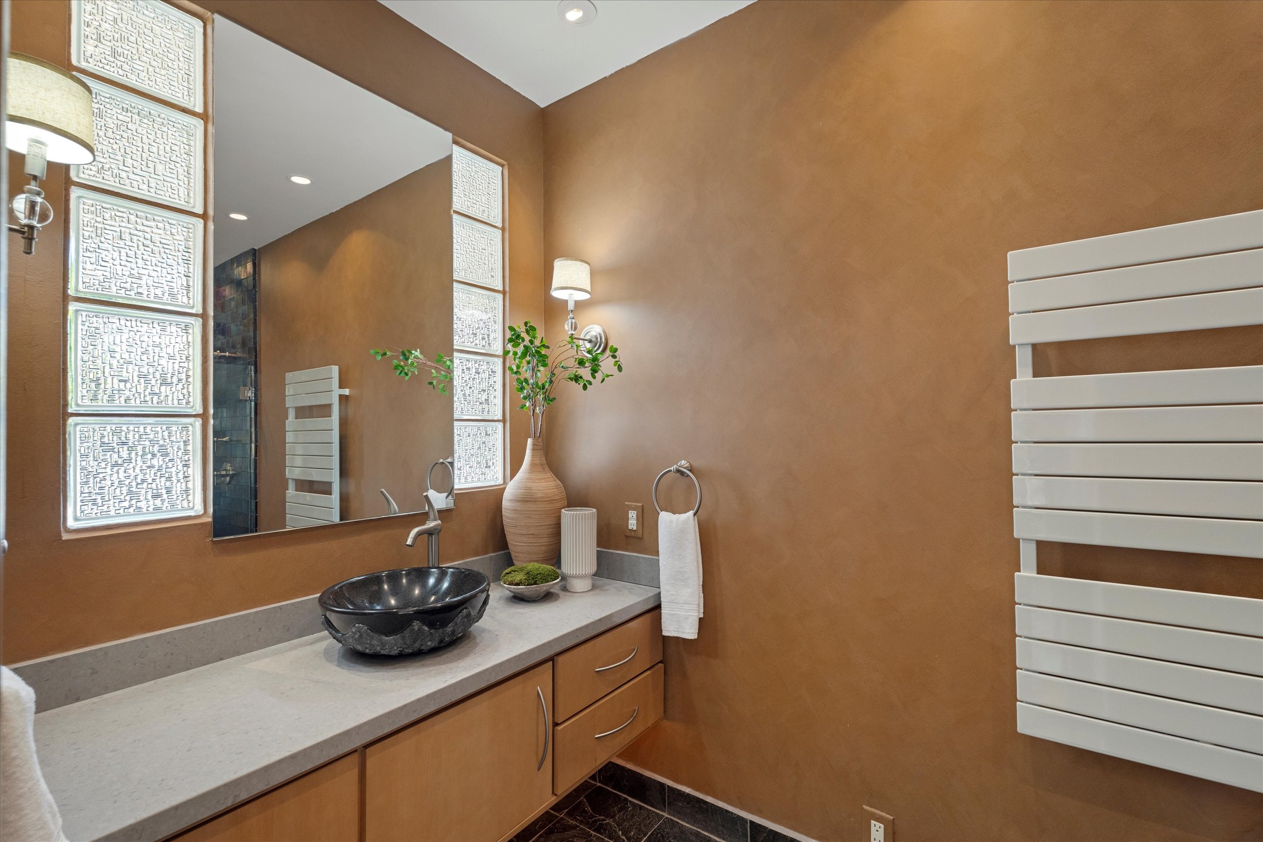 066-1075-Manzanita-Ave_044.jpg