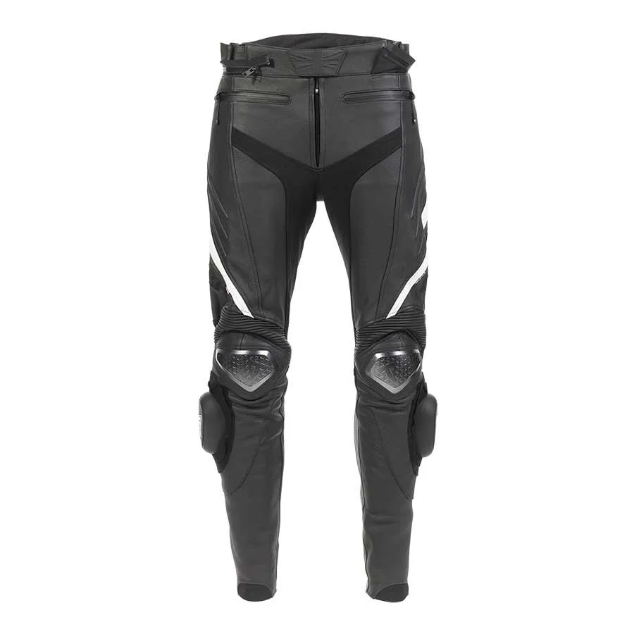 Svarta motorcykelbyxor med skydd och vita detaljer.