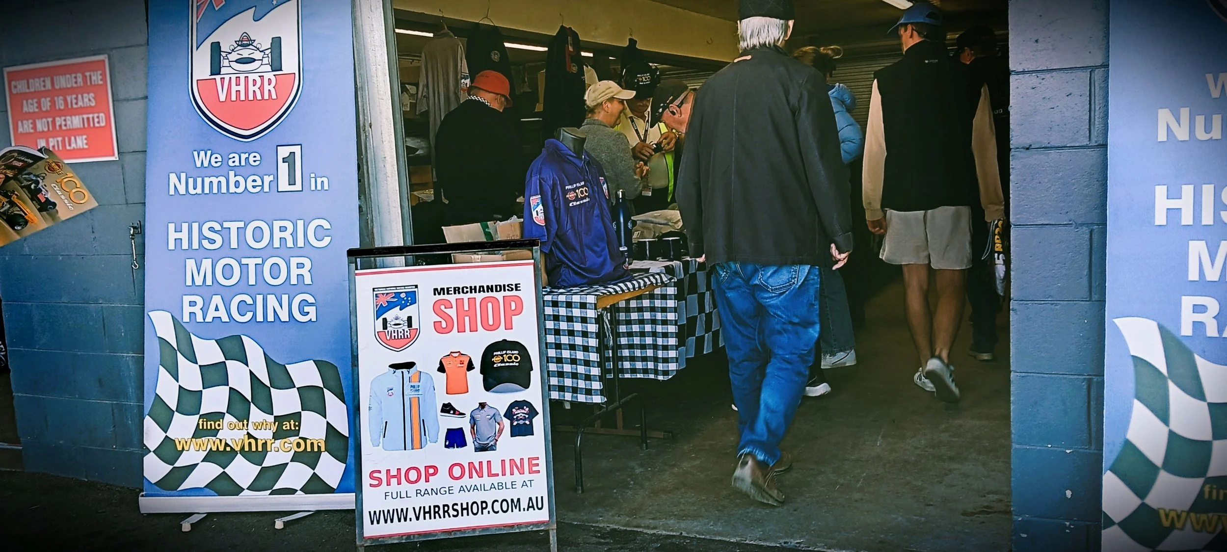 PIT LANE CLOTHING VHRR ISLAND CLASSIC STORE LAUNCHES TO PUBLIC