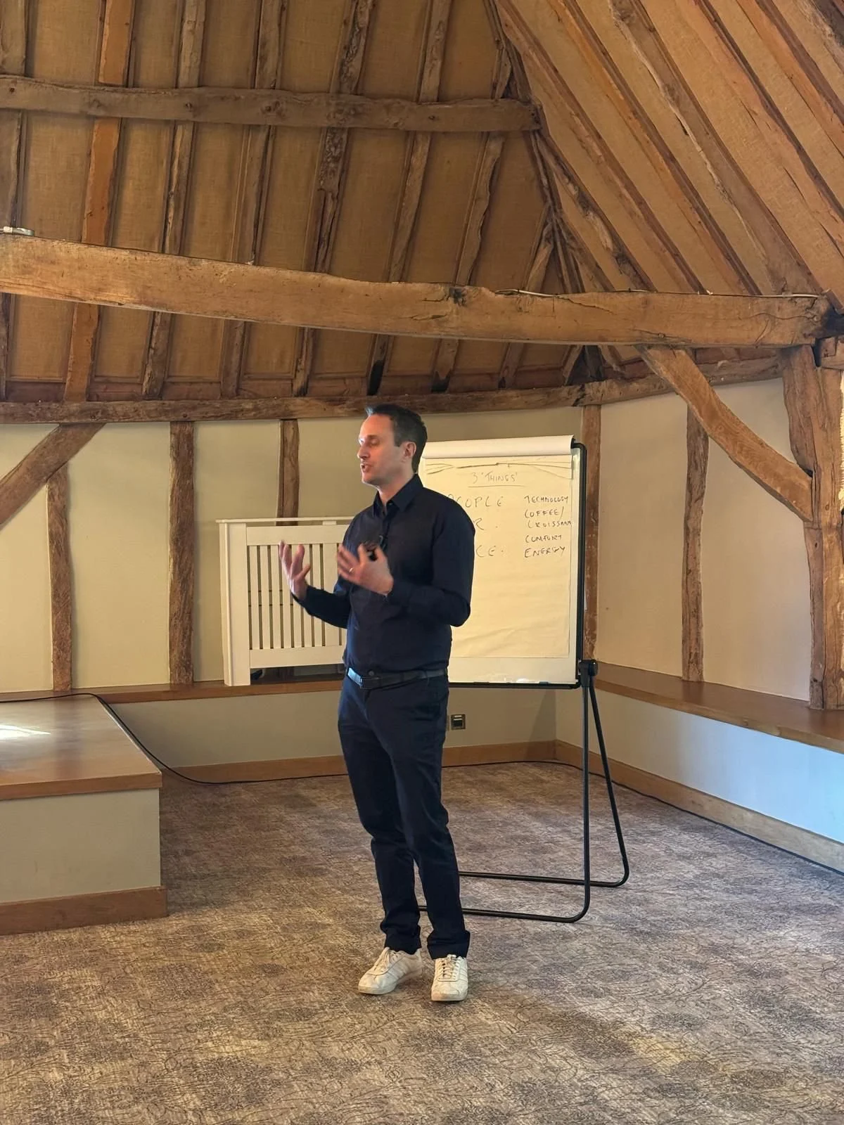 WhatsApp Image 2025-03-17 at 15.41.38_8b3621cd.jpg