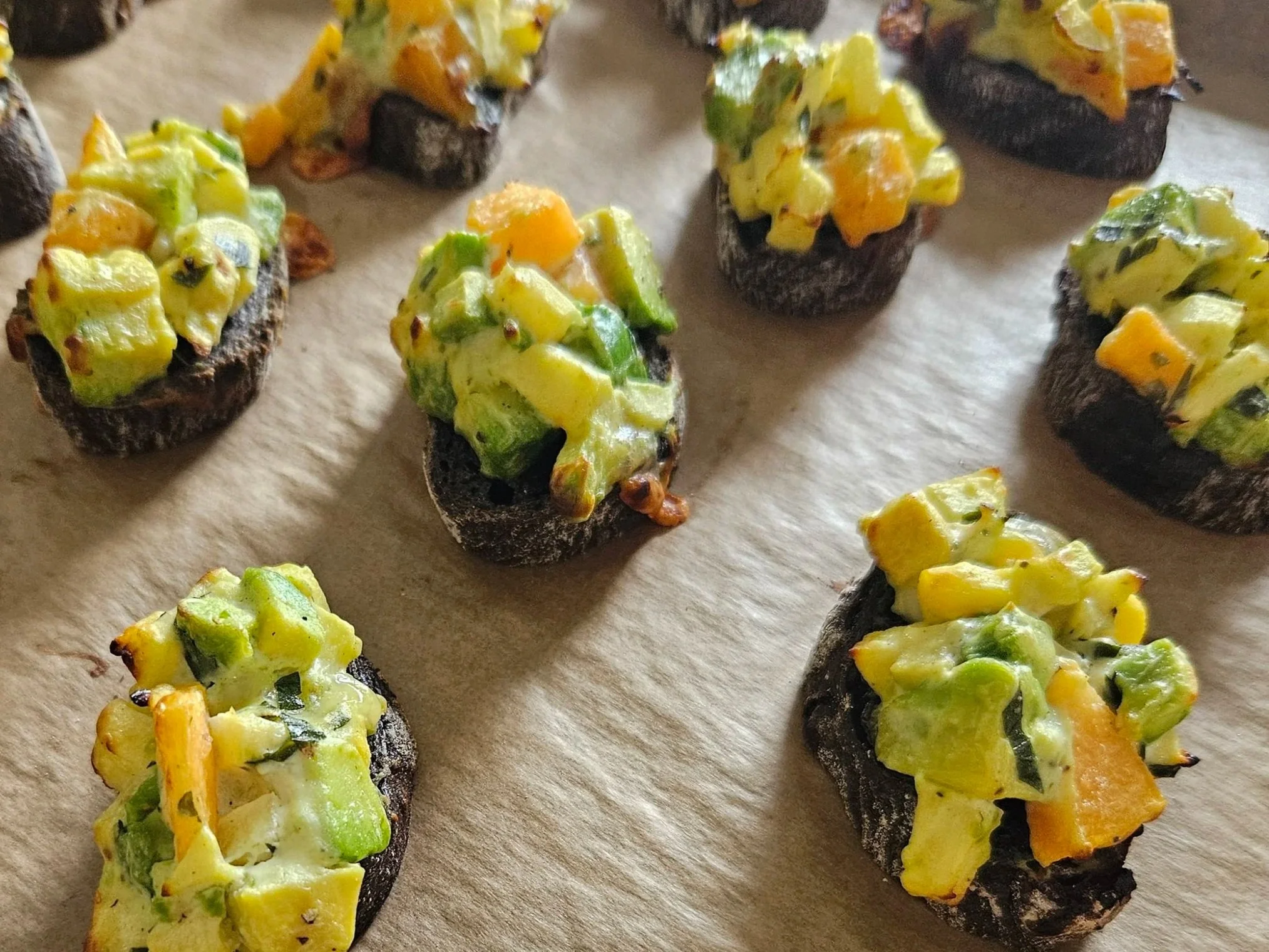 Pane Nero Bruschetta