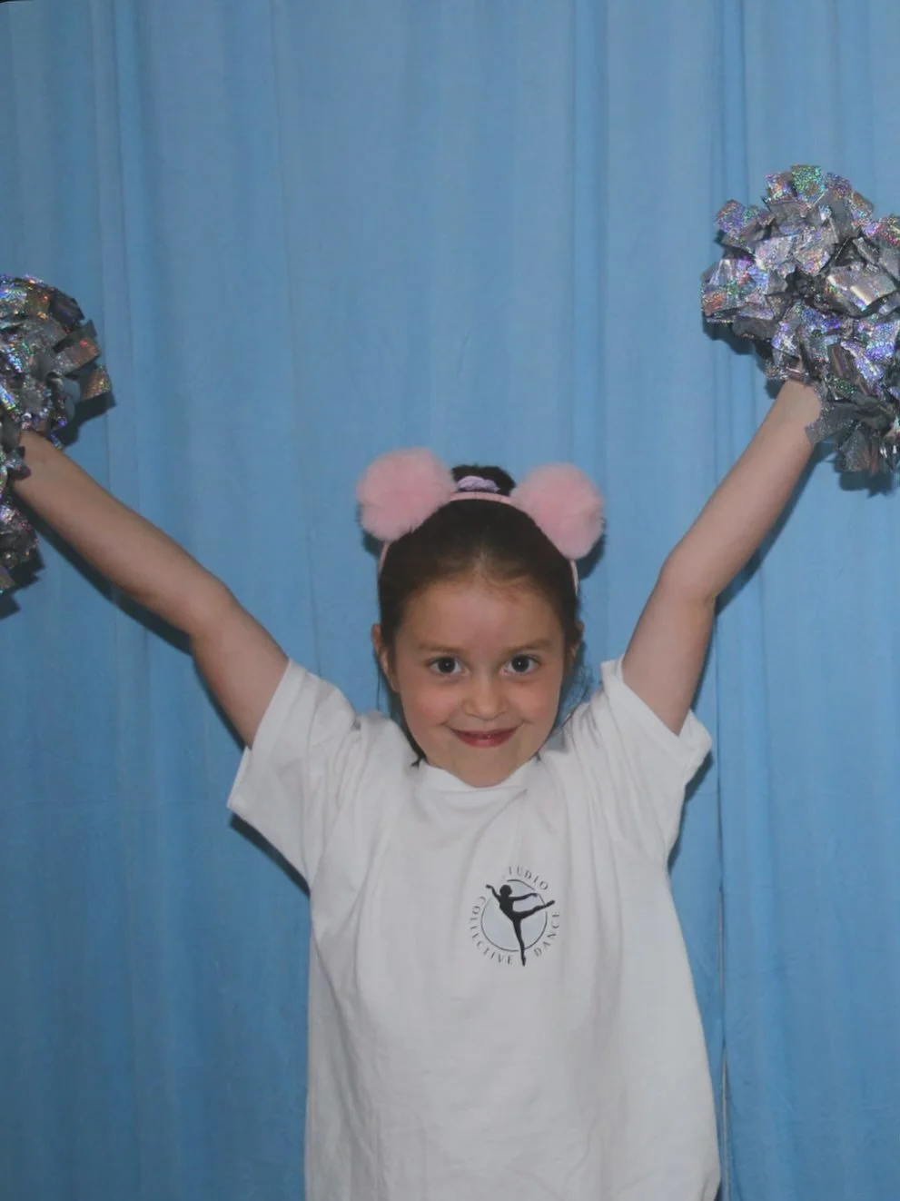 Last call!!!

Place your merchandise order today on our website! 

#mountbarker #adelaidehills #dance #dancestudio #merch #ordernow