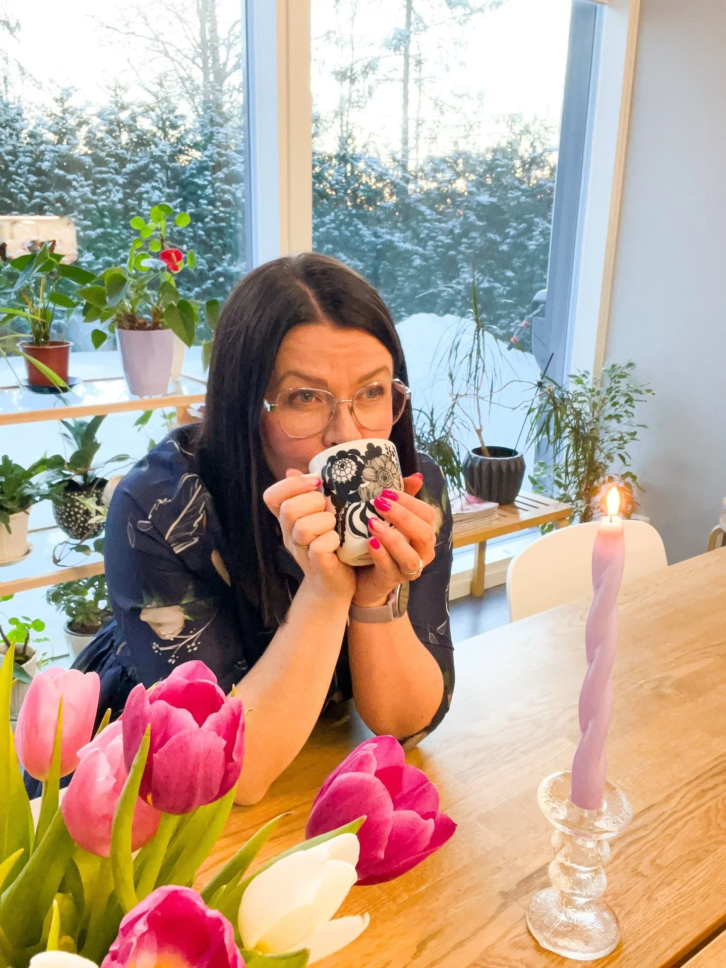 T&auml;n&auml;&auml;n on kyll&auml; tyhj&auml; olo. 

Meid&auml;n yritt&auml;j&auml;puheterapeuttien tietoon jys&auml;hti aamusta t&auml;m&auml;nkev&auml;isen kelan kilpailutuksen tiedot sek&auml; uutuus eli hintakaton konkreettinen euroraja. Ja se h