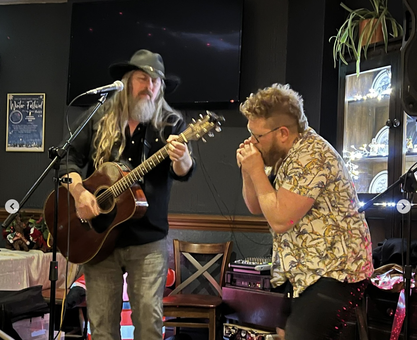 🎤 Open Mic at The Crafty Egg — Hosted by Robin 