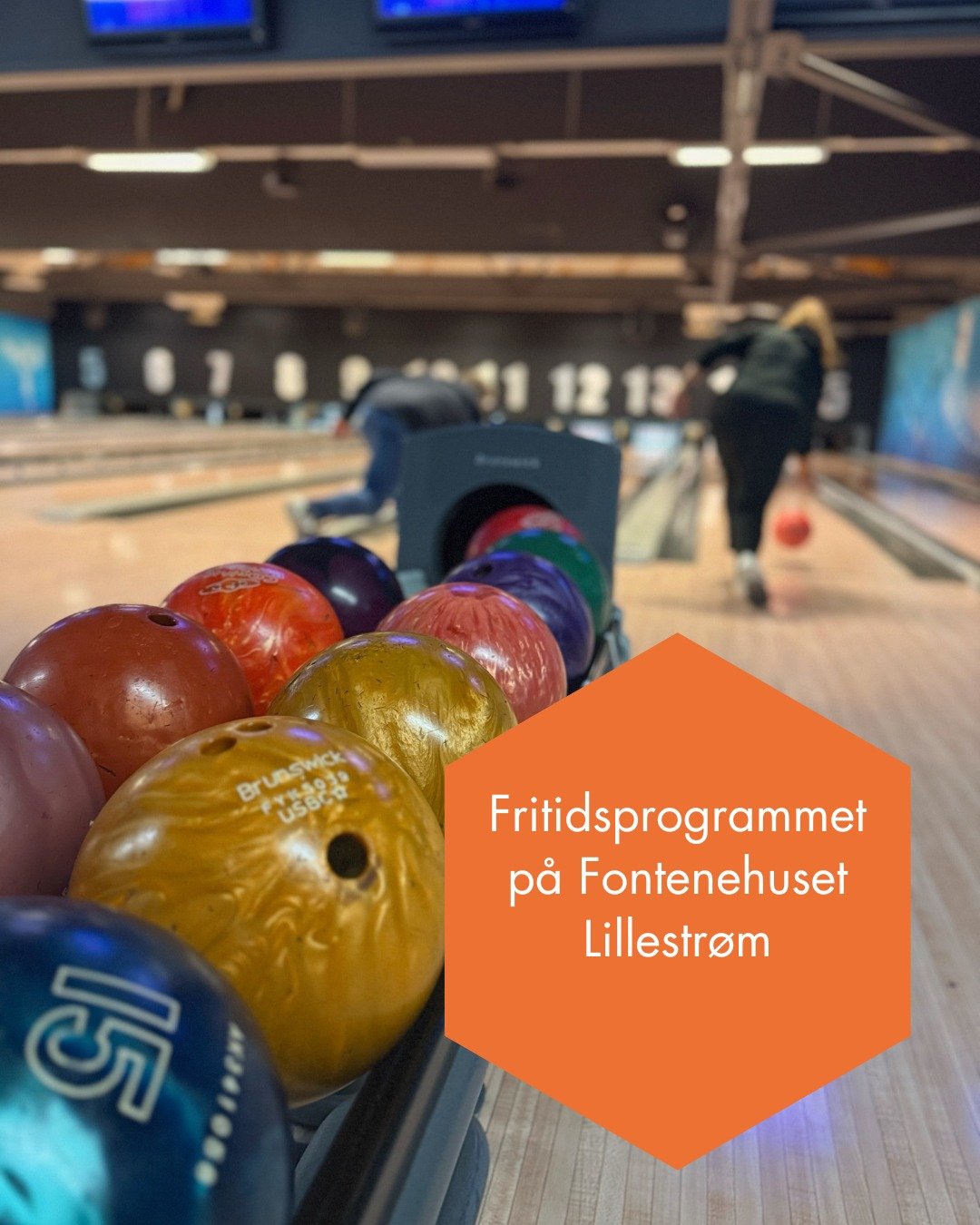 Annen hver torsdag er det fritidsprogram p&aring; Fontenehuset Lillestr&oslash;m. Vi bytter p&aring; &aring; ha arrangementer p&aring; og utenfor huset.

Tidligere i vinter spilte vi bowling sammen p&aring; Str&oslash;mmen. Det var en stor gjeng og v