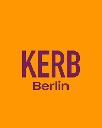 Kerb Berlin-Logo auf orangefarbenem Hintergrund.