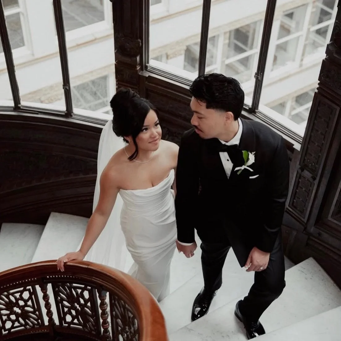 Gorgeous work by our artist Laura 

MAKEUP Laura
@debrapetrielli.team
HAIR @vanessarosehair 
PHOTO @aguilar.stv

Interested in working with Deb &amp; the Pro Team for your wedding, event, or photo/video project? Send us a message; let&rsquo;s chat. 
