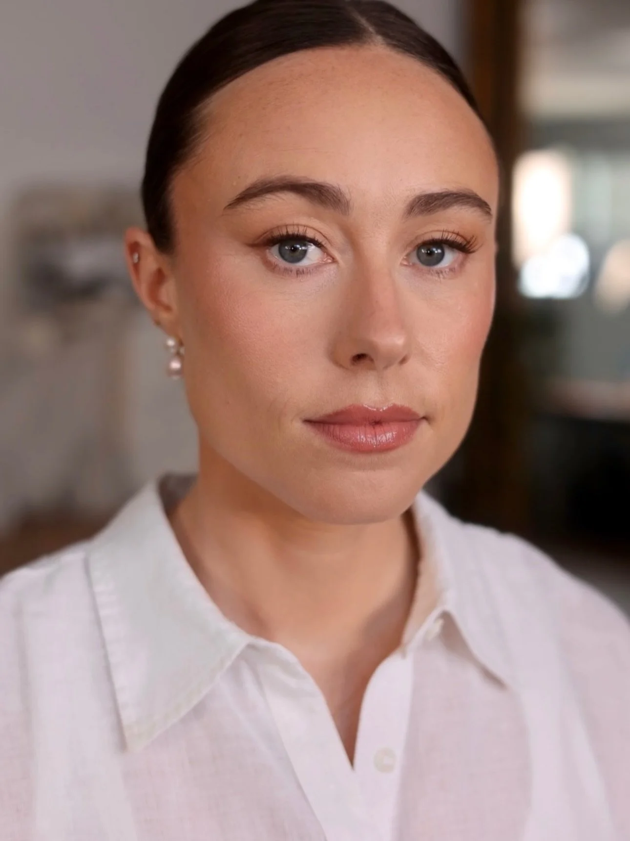 July bride preview 🤍

Soft matte eyes with an understated finish for a timeless bridal look.

Hair and makeup by me @debpetrielli @debrapetrielli.team 

Chicago &amp; destination | hair &amp; makeup
Bridal | private client | production

Now booking 