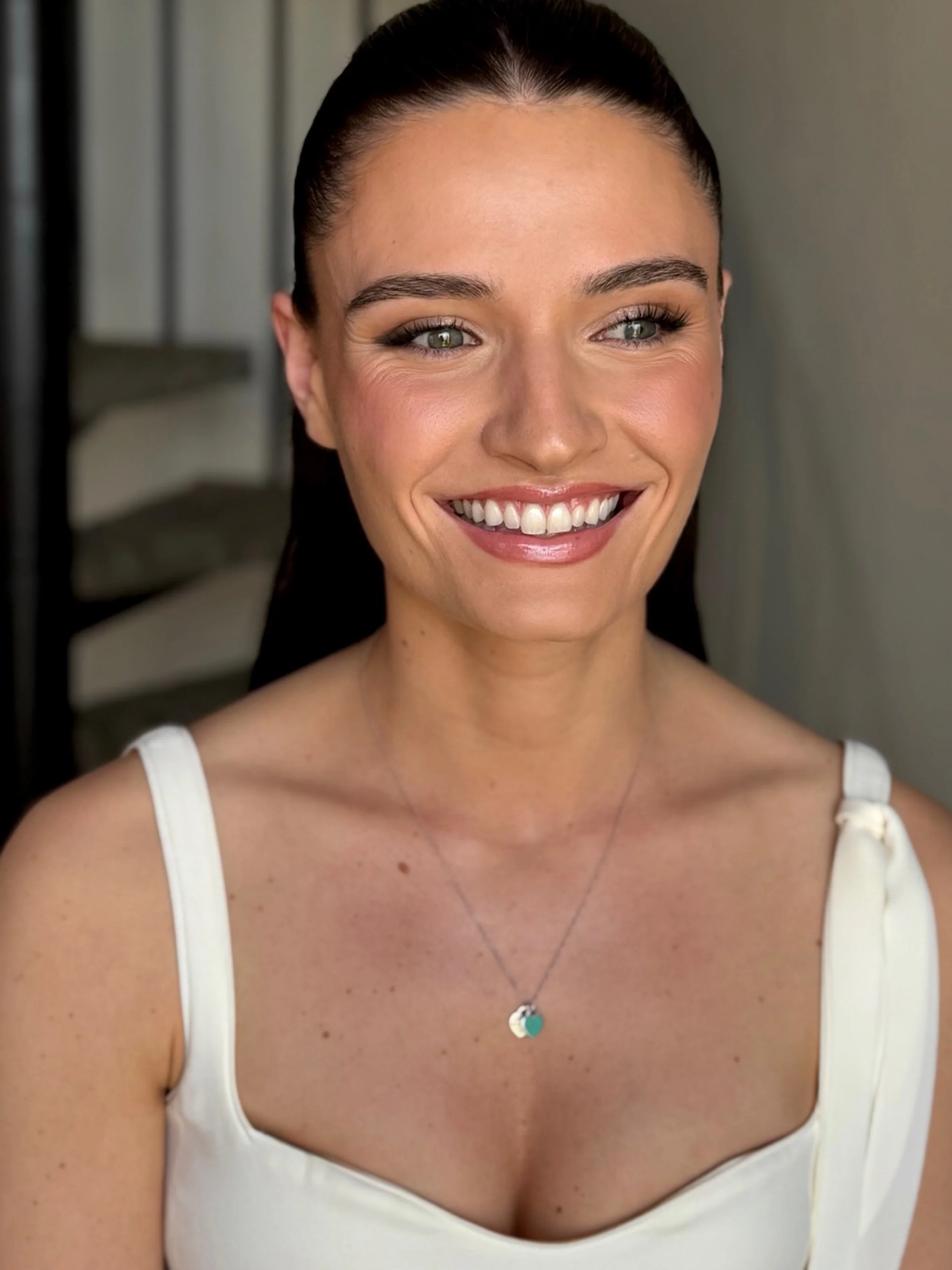 Rehearsal glam for my gorgeous bride, Maria 🤍
Keeping tonight&rsquo;s look soft and effortless before tomorrow&rsquo;s wedding day glam ✨

Hair &amp; makeup by me @debpetrielli @debrapetrielli.team 

Chicago &amp; destination | hair &amp; makeup
Bri