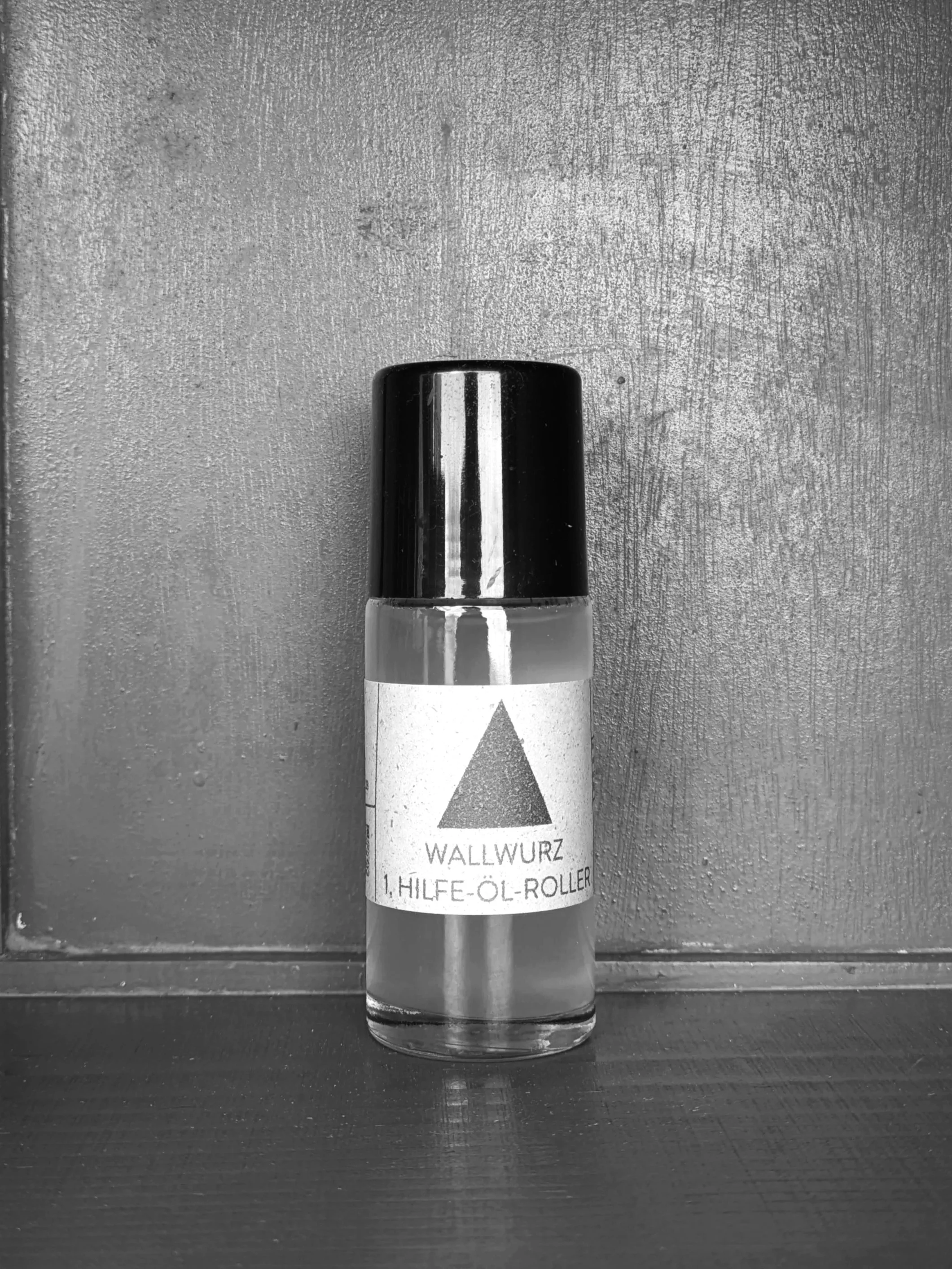 Wallwurz 1. Hilfe Öl Roller