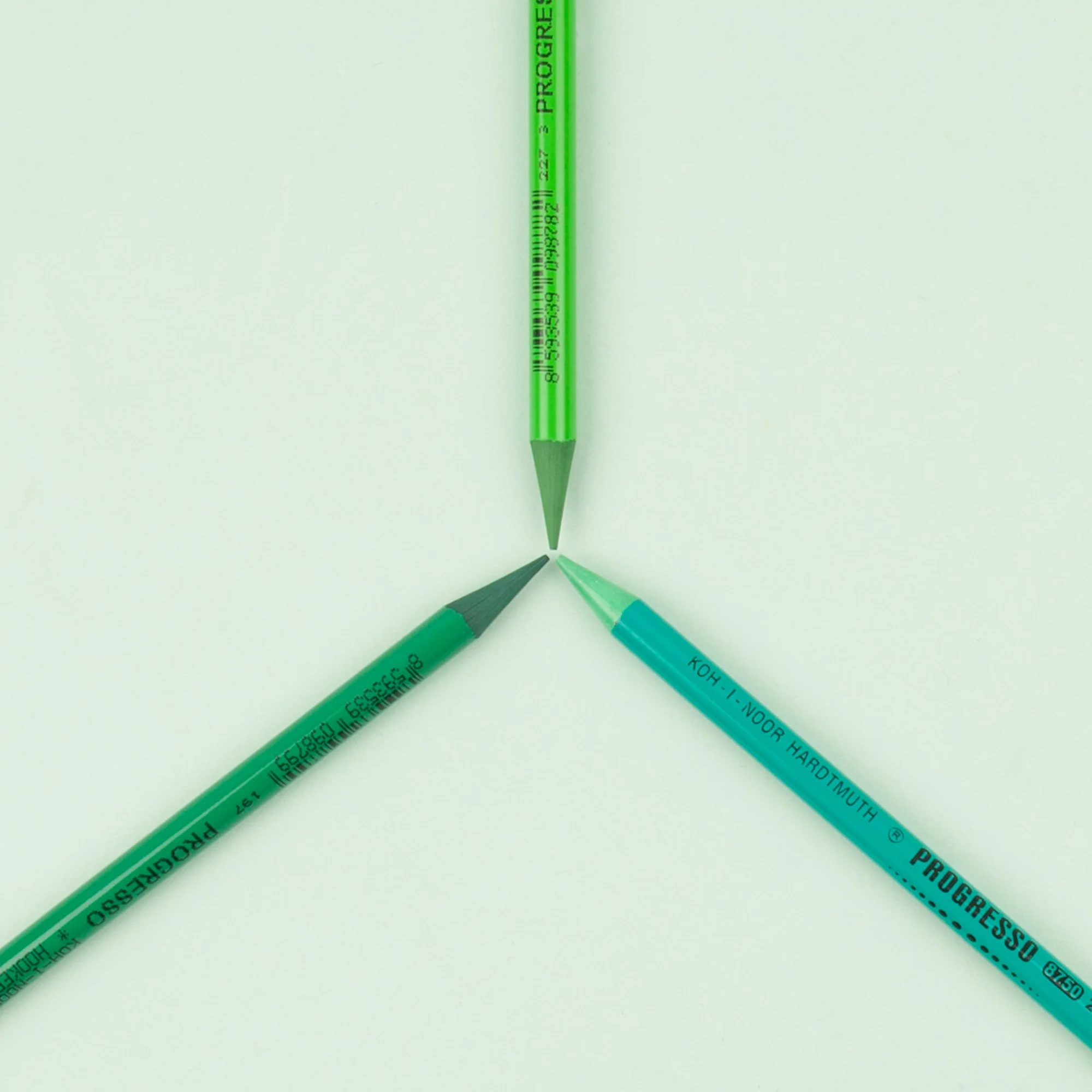 Progresso woodless pencil-1-2.jpg