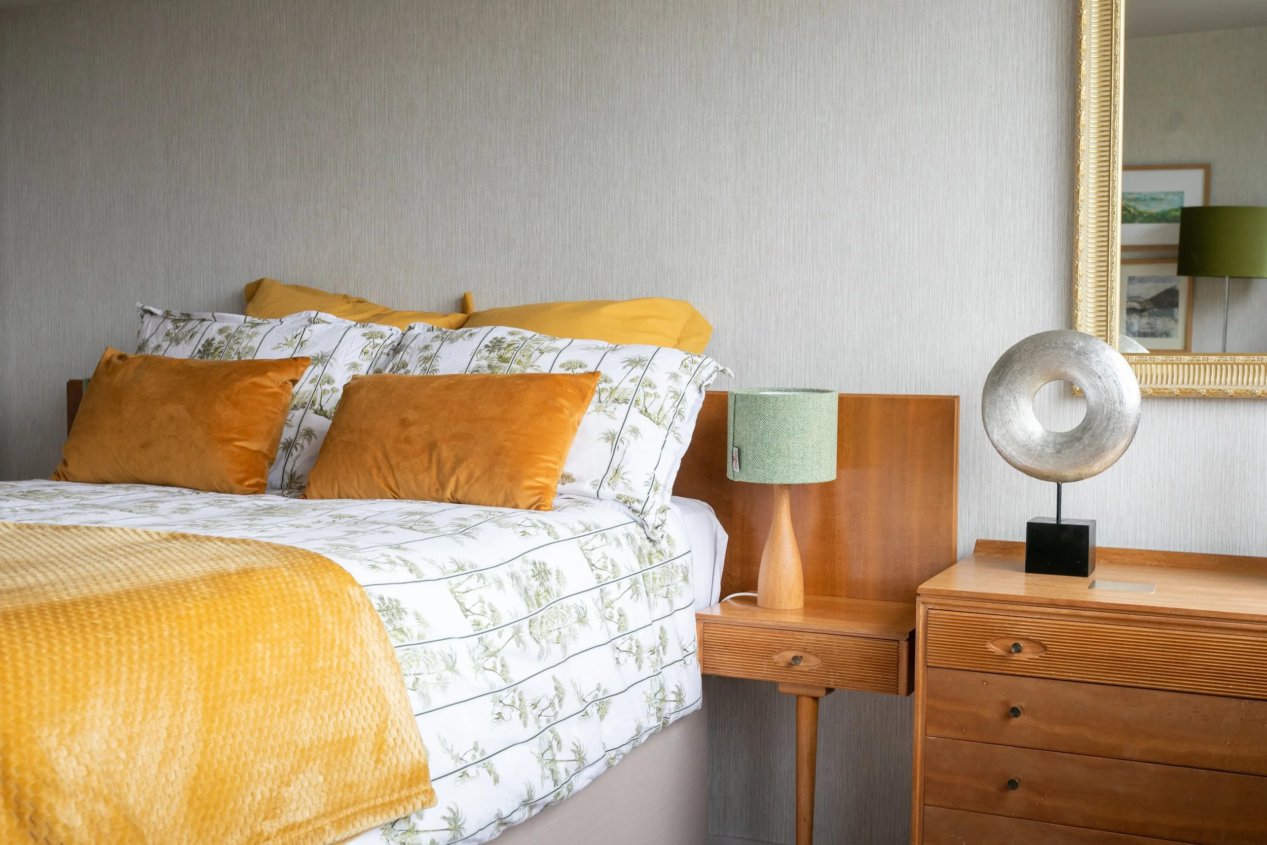 TME Interiors_Cliftonwood Sept 21 Bedroom--8.jpg