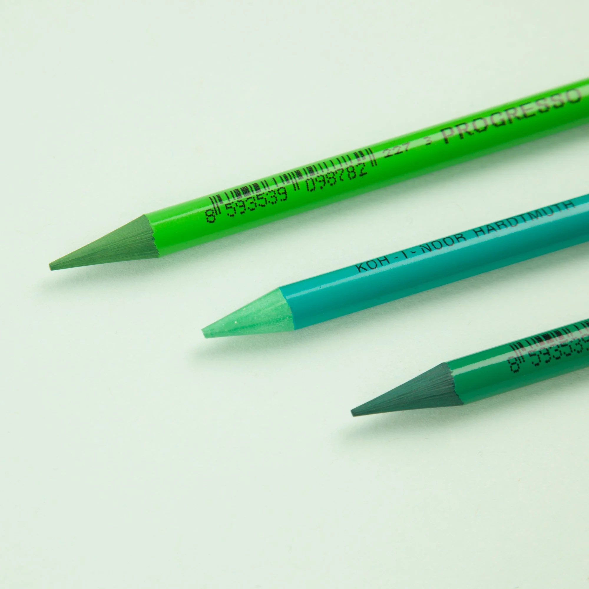 Progresso woodless pencil-3.jpg
