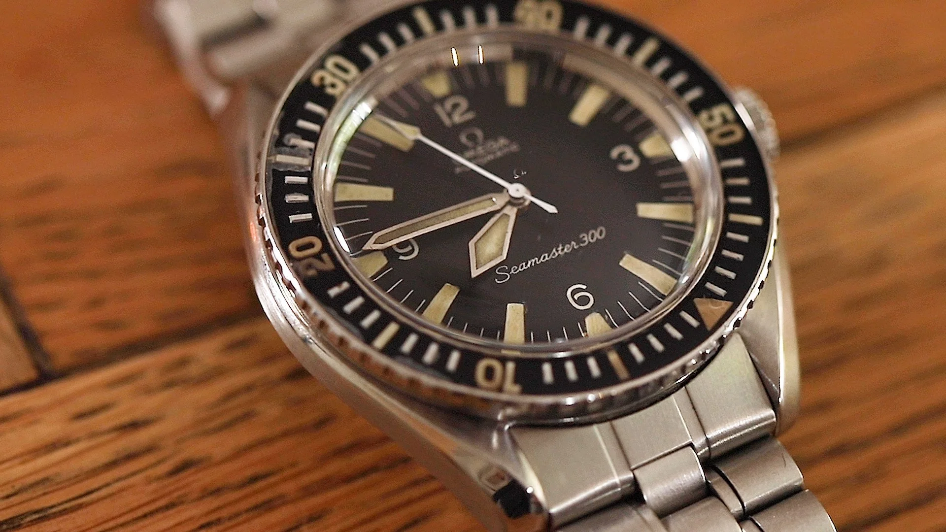 watch close up V9.00_00_09_12.Still022.jpg