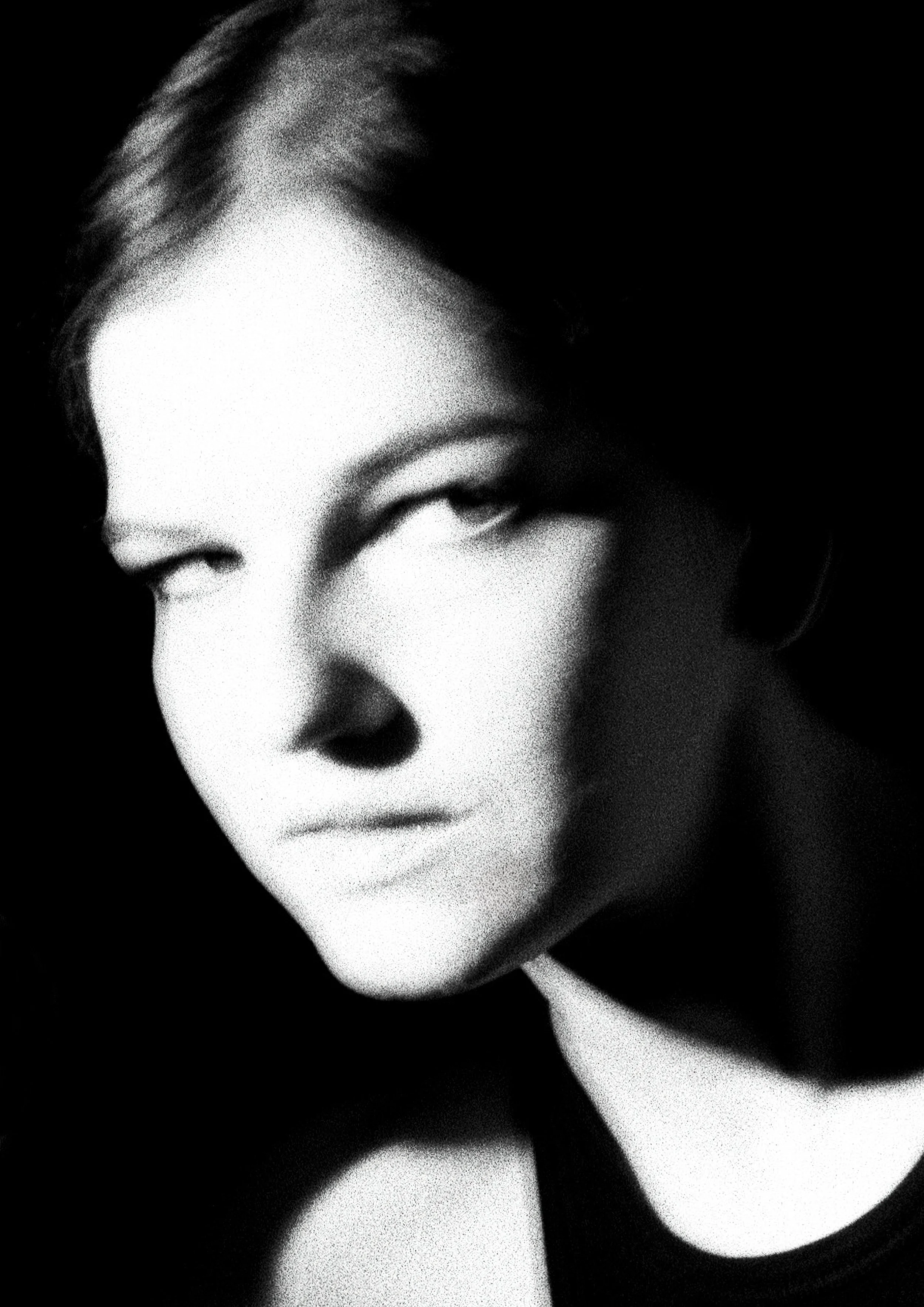 ANGELE42X59.2.jpg