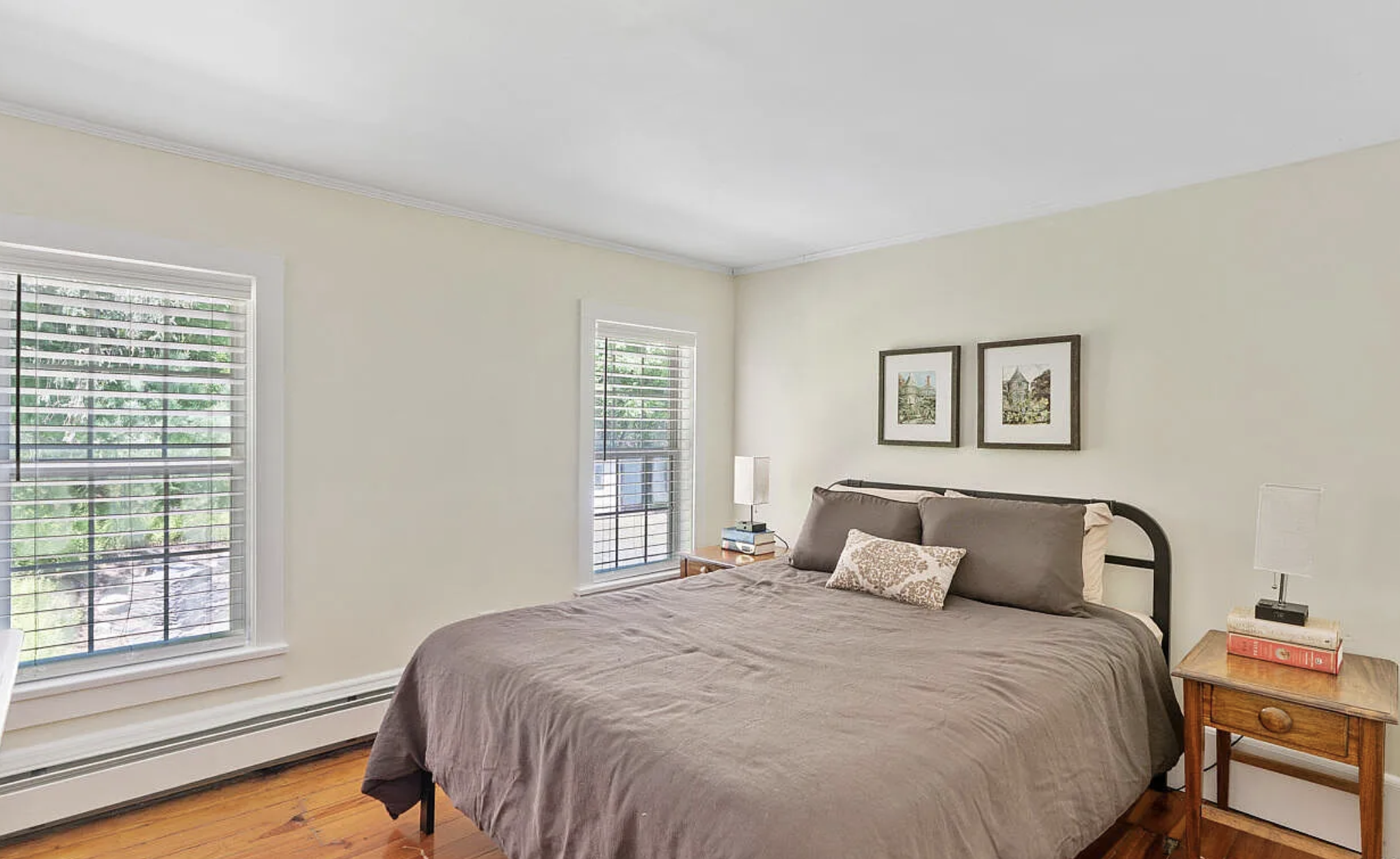 Bridge House Room
