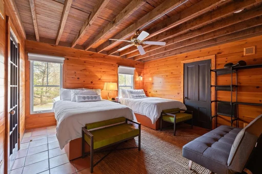 TWIN BED ROOM.jpeg