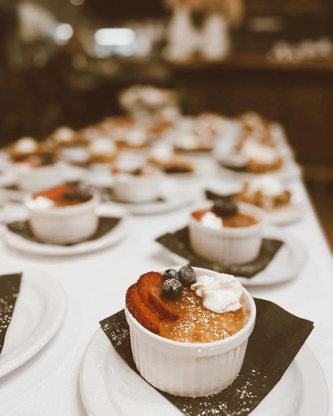 Who doesn&rsquo;t LOVE dessert!?🤤💞

At Nectar Catering we offer a variety of delicious desserts that your guests will remember🥧🍰🍨🥮🧁

Email us today to plan your next menu!
Or send an inquiry through the link in our bio!