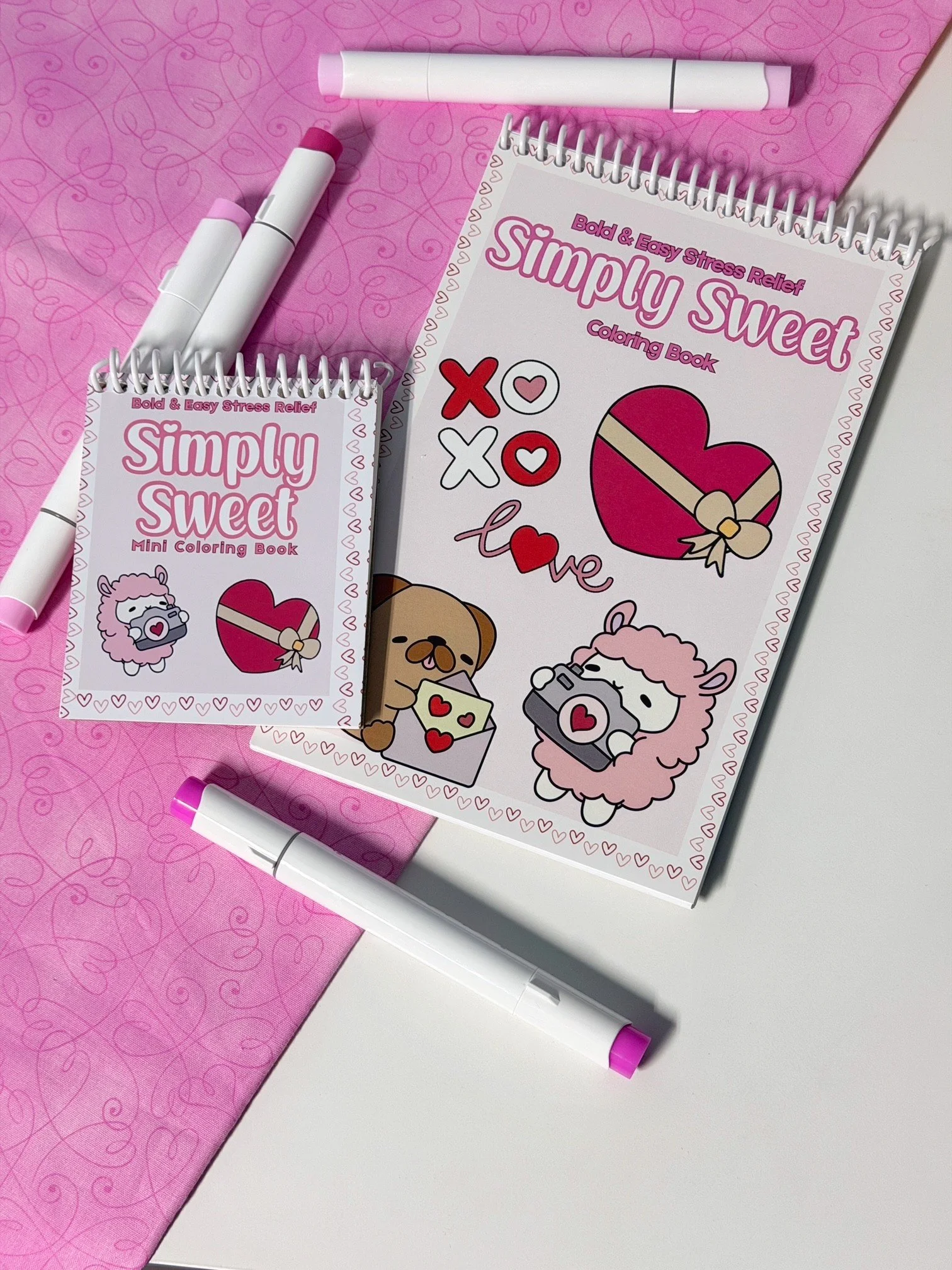 Simply Sweet: Bold & Easy Valentine Coloring Book 💘