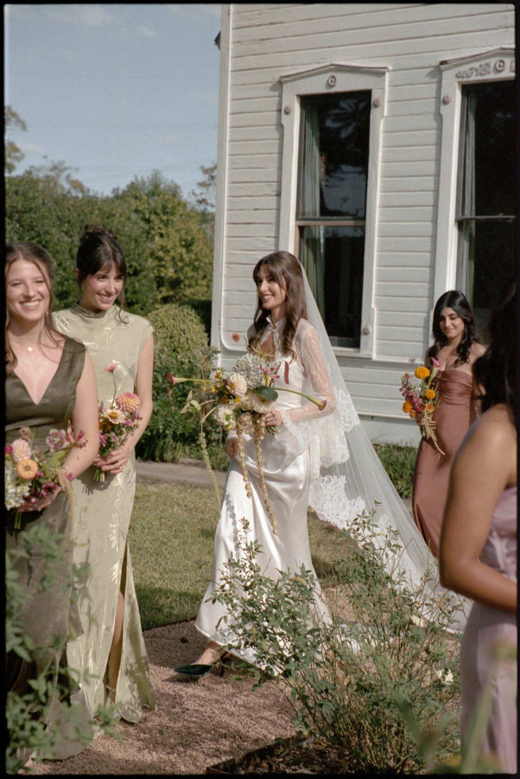 barrmansion_austin_weddingphotographer_valeriethompsonphotography_0075.jpg