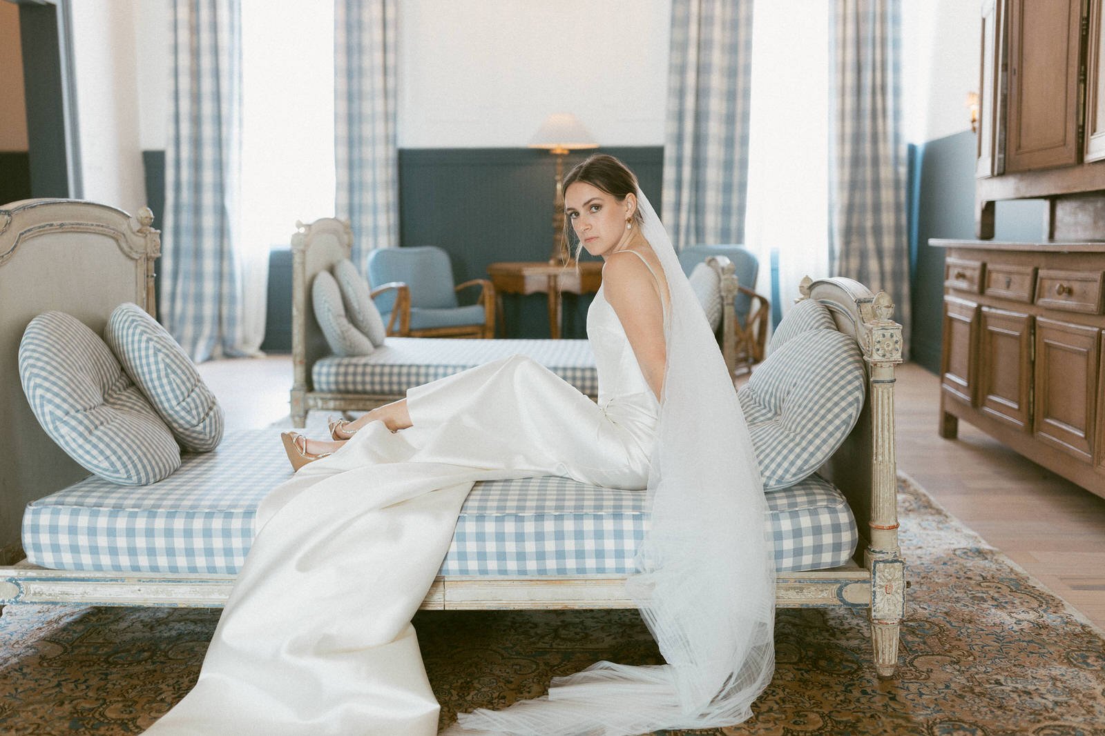 hotelpeterandpaul_neworleans_destination_wedding_valeriethompsonphotography_0031.jpg