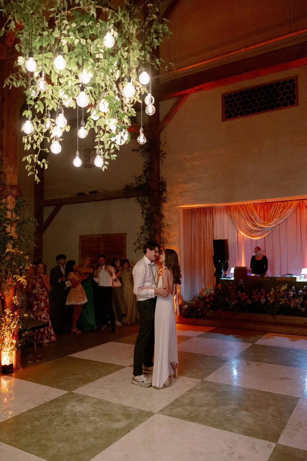 barrmansion_austin_weddingphotographer_valeriethompsonphotography_0206.jpg
