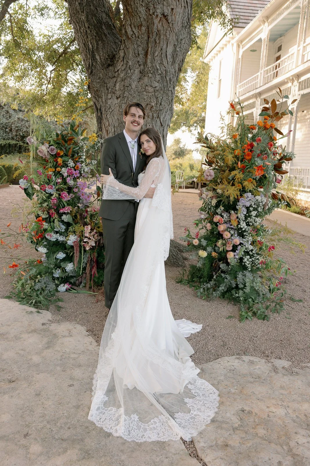 barrmansion_austin_weddingphotographer_valeriethompsonphotography_0146.jpg