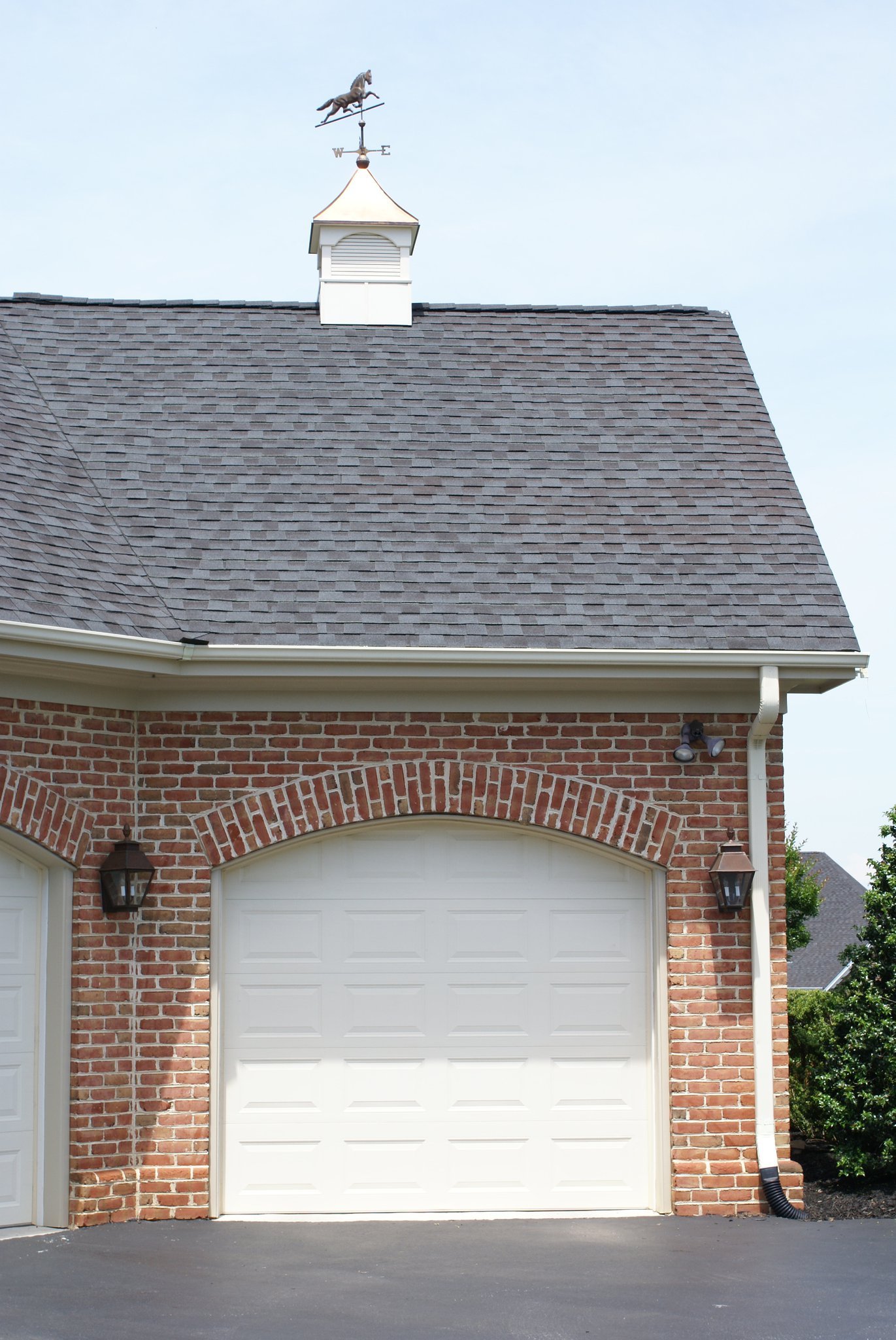 garage.jpg