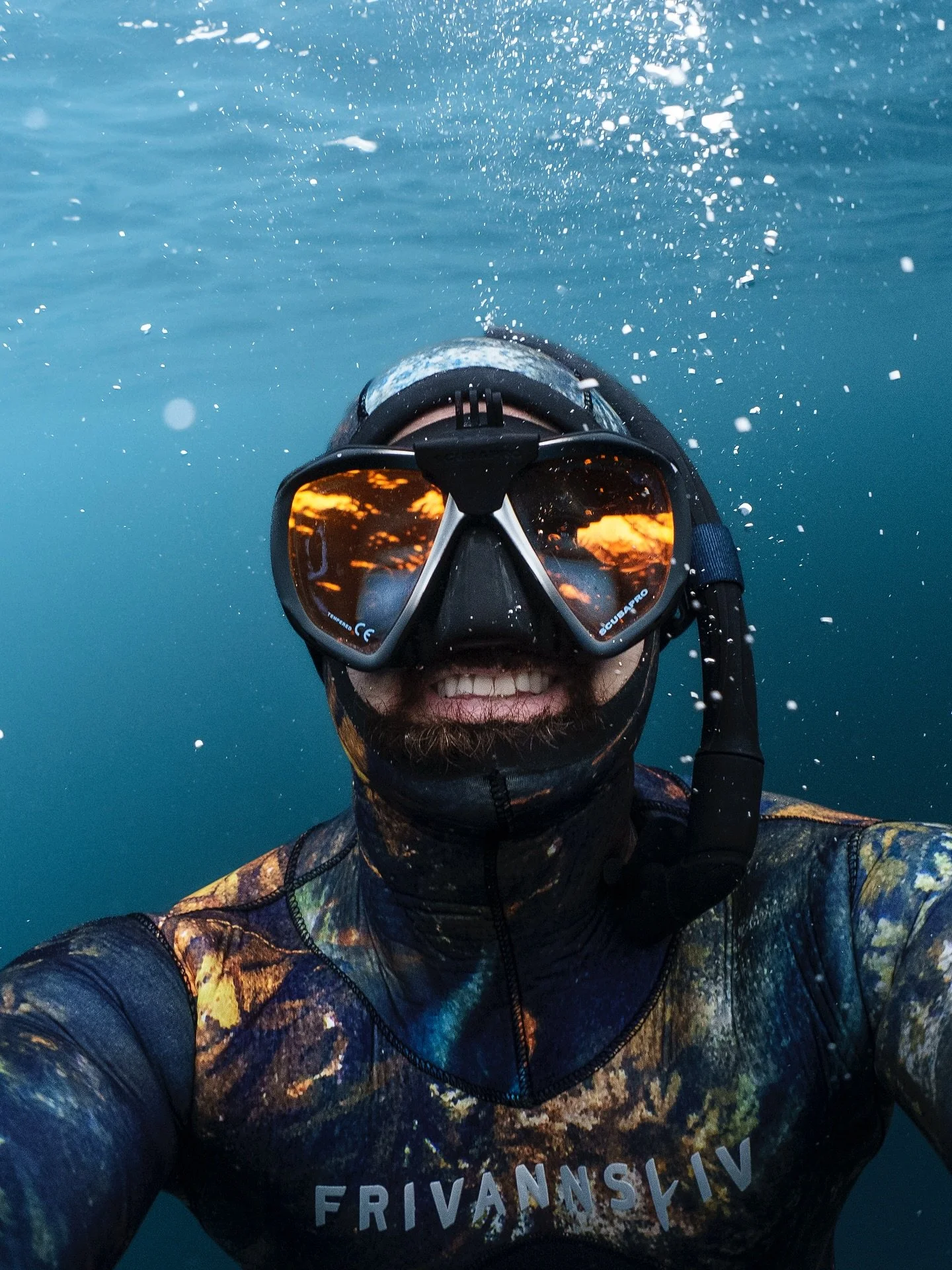 Definitely going to miss the orcas in the Arctic this year. Looking forward to see how this season goes for @insiderdivers and @_heyorca_ , looks like it&rsquo;s cracking already!
Prepping now for an exciting expedition with @insiderdivers, stay tune