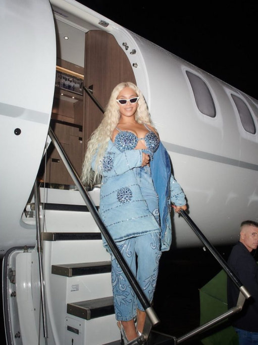 5 Times Singers Wore Pieces Made by Brazilian Brands