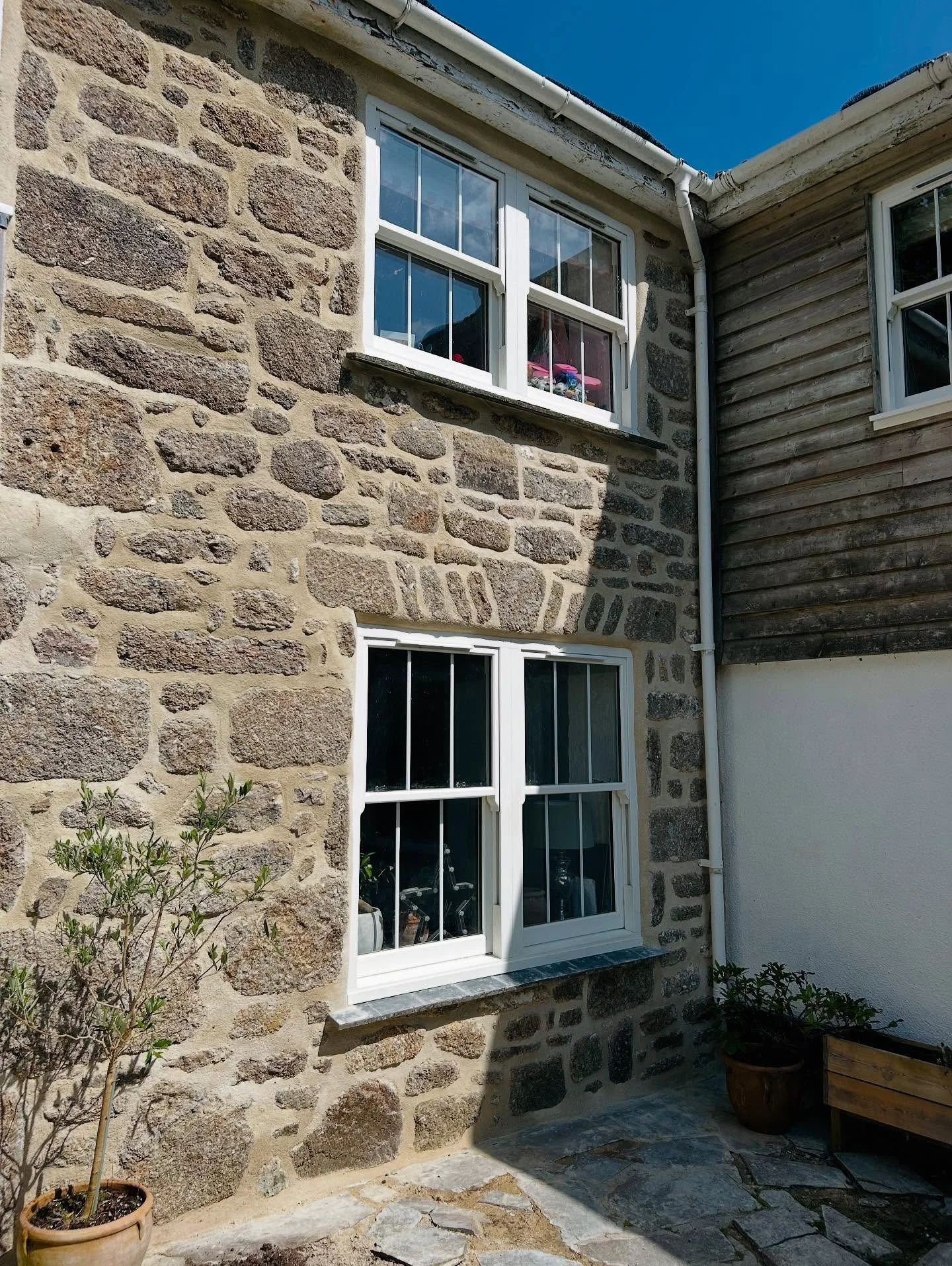 Recent work
#lime #pointing #masonary #traditional #stone #history #granite #cornwall #summer #trowels #sun #build #house #home
