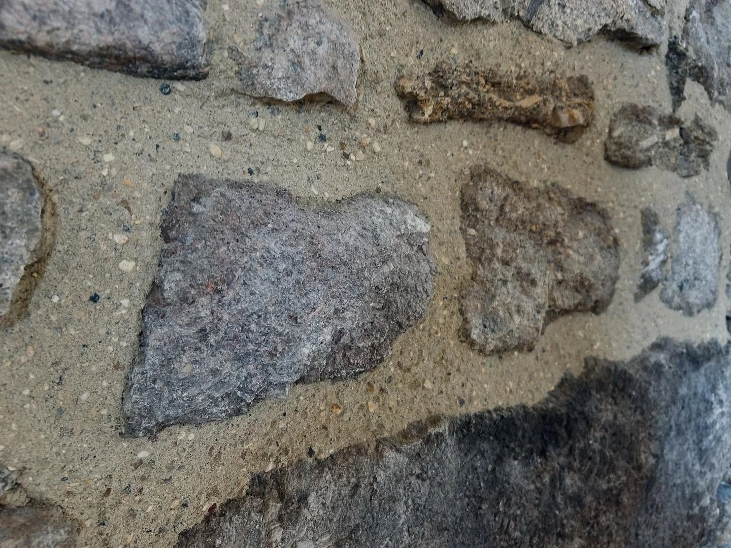 A fireplace getting the lime treatment
#lime #fire #home #house #stone #traditional #cornwall #mason #construction #building #weekend