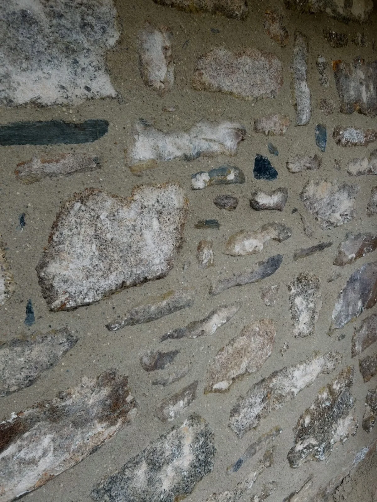 This property was built in 1853, it had been lime washed many years ago and needed attention so we had it sand blasted and we repointed it in lime mortar. Nice to preserve some Cornish history. 🏴&zwj;☠️ 
#cornwall #heritage #building #history #lime