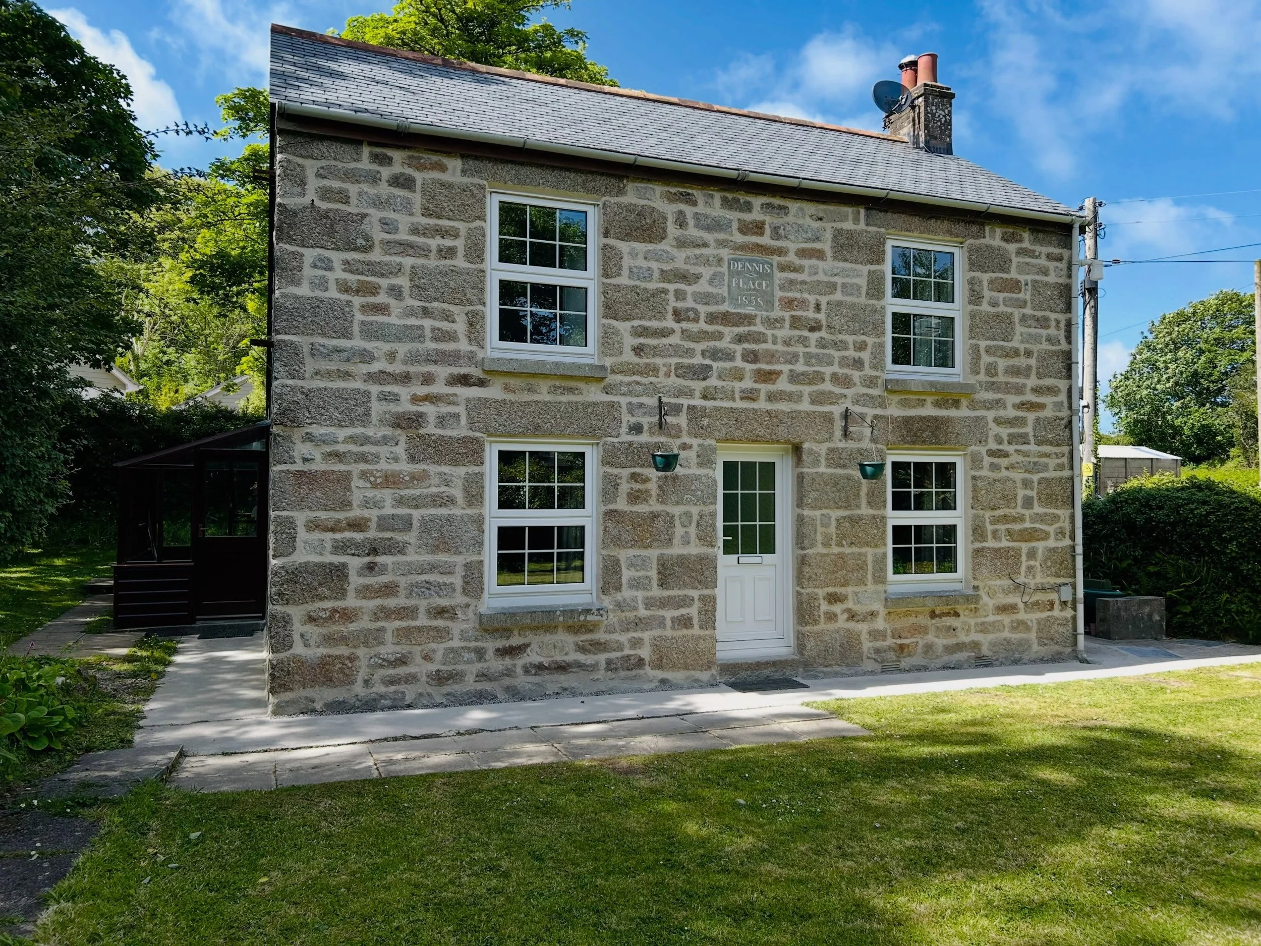 Recent work 
#lime #building #stone #house #cornwall