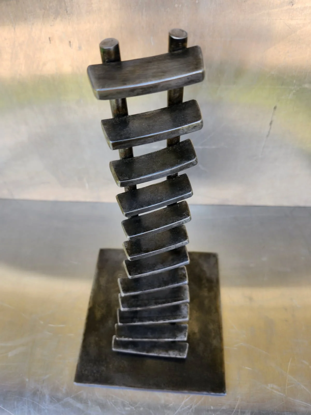 Ladder_image000003 4.JPG