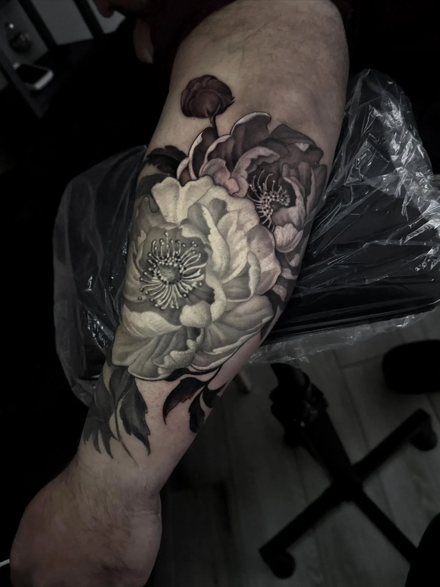 Peonies for Joe!
Larger Flower is healed, the rest is fresh!