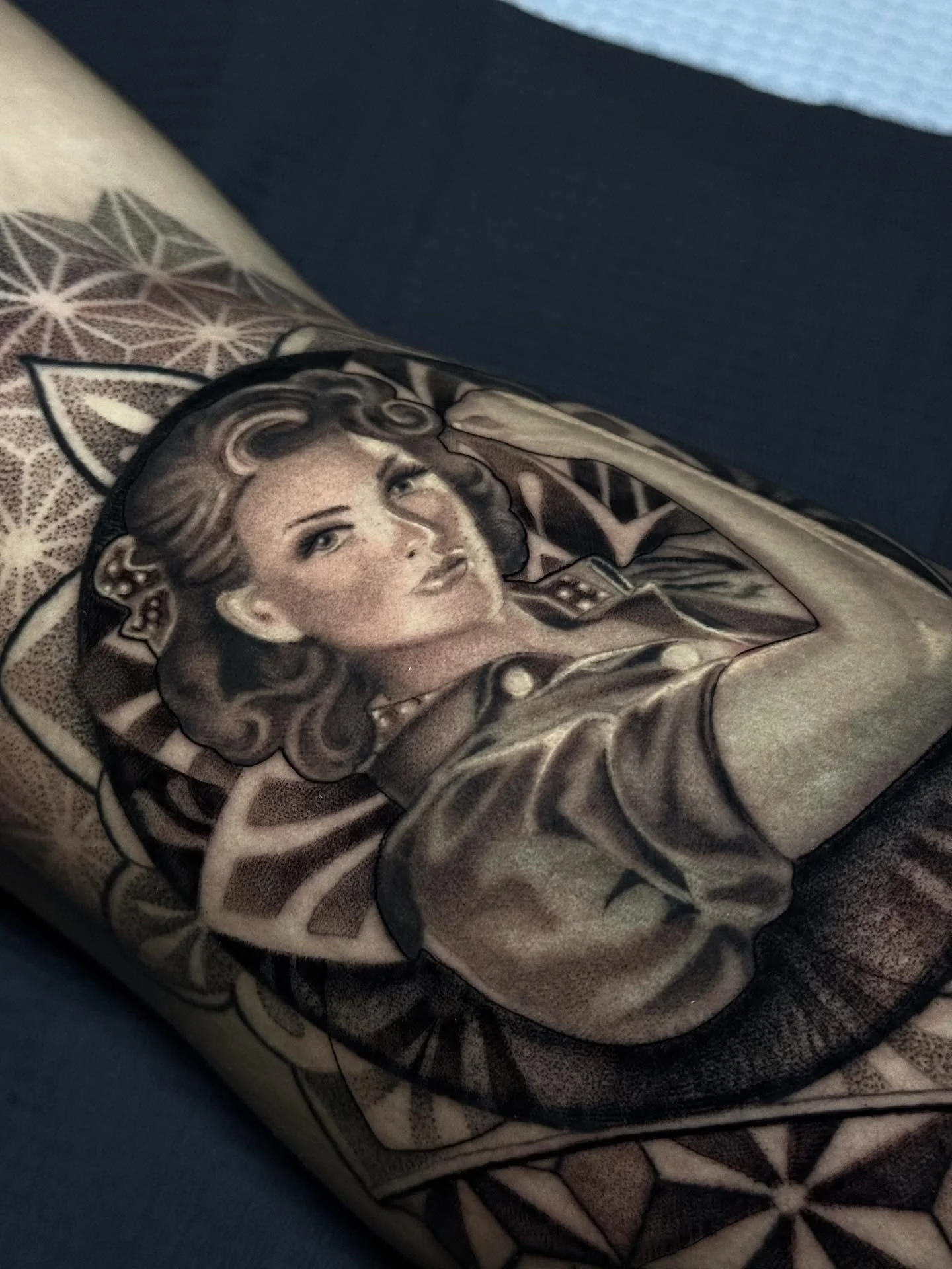Sneak Peak at this smooth  Rosie the Riveter, centered inside a Geometric Leg Sleeve with hints of realism sprinkled in. Thanks Shannon!