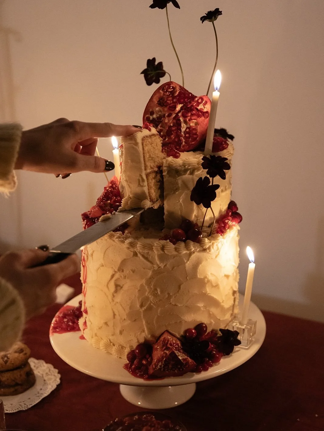 Winter wonderland with @unveiledbridalsf ❄️

Our favorite from last year&rsquo;s holiday magic. Fun fact, @unveiledbridalsf were our very first clients. They believed in us from the start &amp; we&rsquo;re so grateful for them 

Design and Planning: 