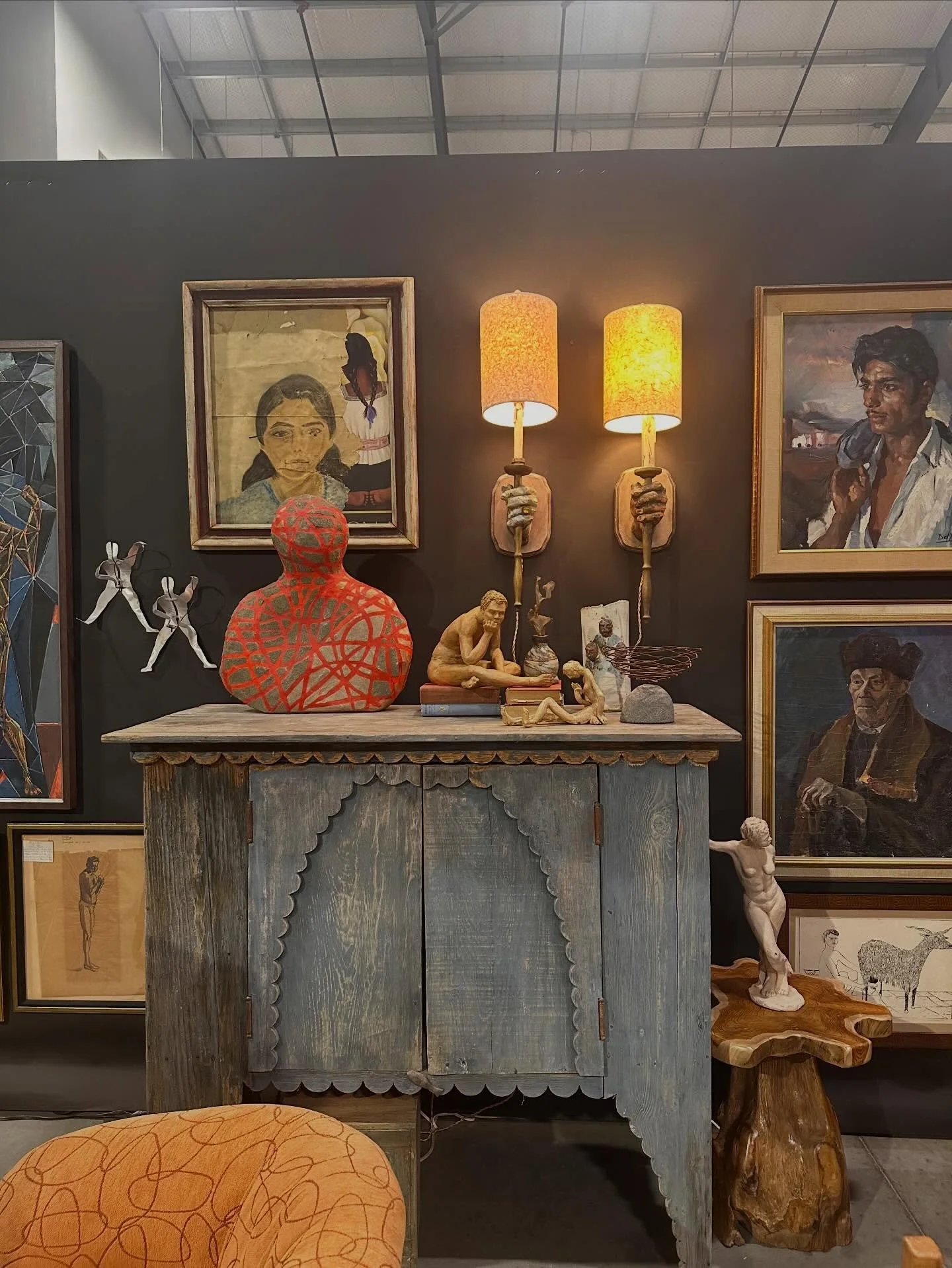 First antique show 🤞🏻

It&rsquo;s such a different game, pulling together the favorites hoping ppl favorite them too. All the vendors have such insane stuff it&rsquo;s all so inspiring. I&rsquo;m Lucky enough to have some items to draw a spotlight 