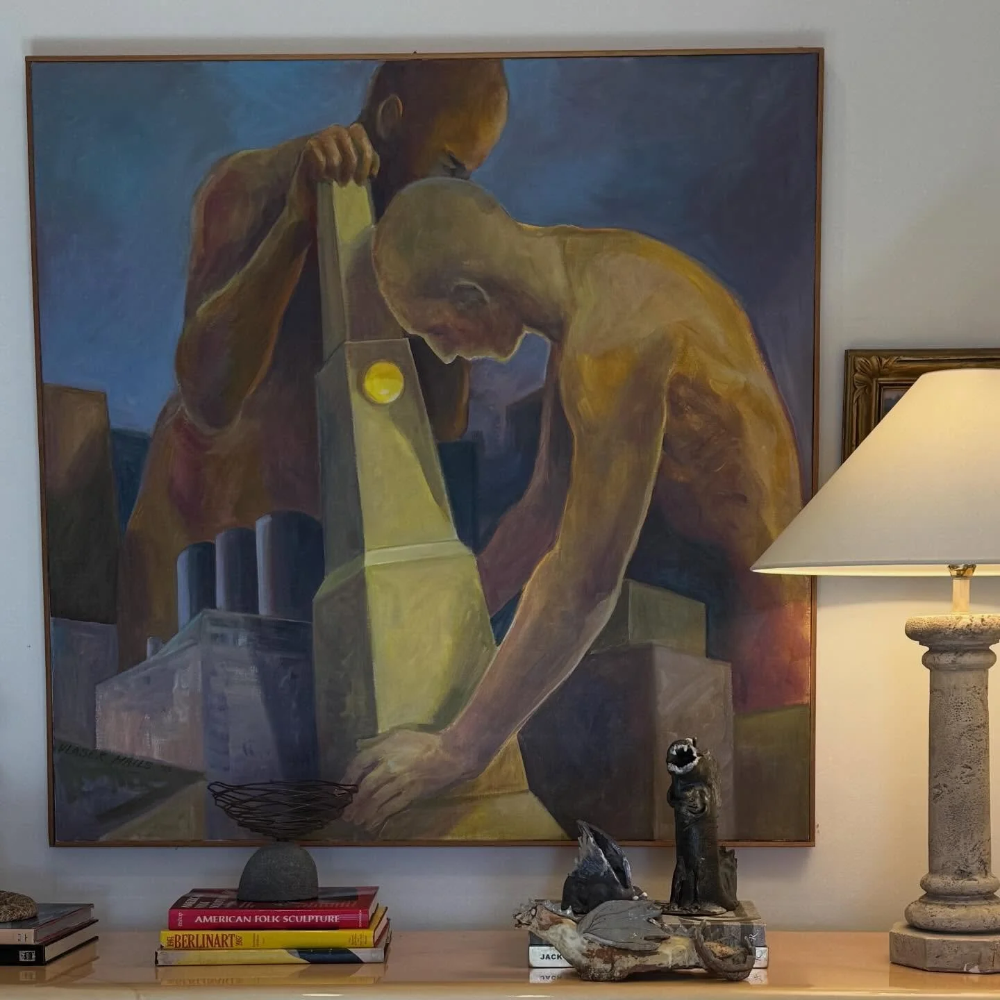 SATURDAY 11-4 

Come hang! 
Beverage treats on us! 🥂