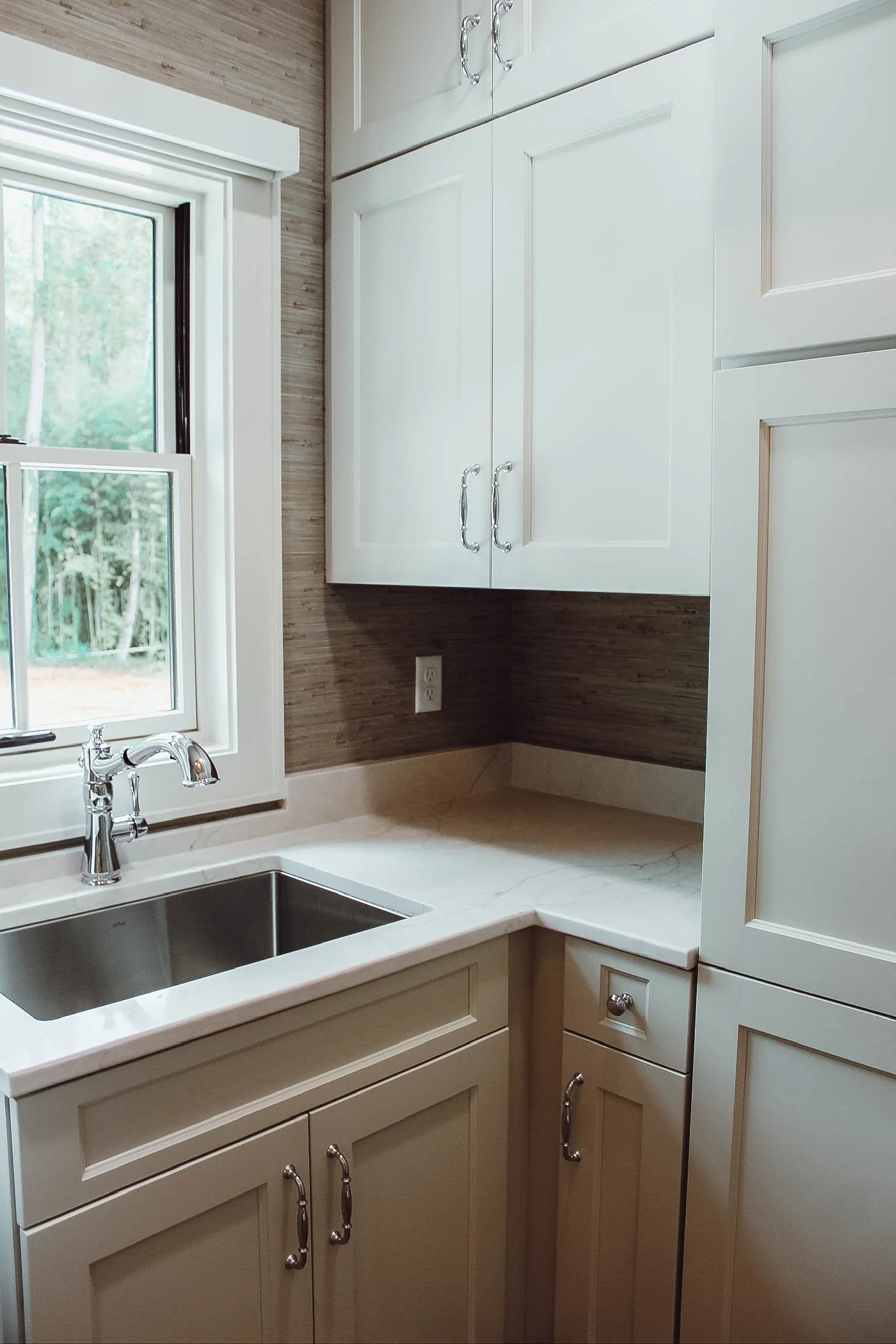 Traditional Transitional Kitchen Remodel by Cookeville Kitchen Sales project photo 2