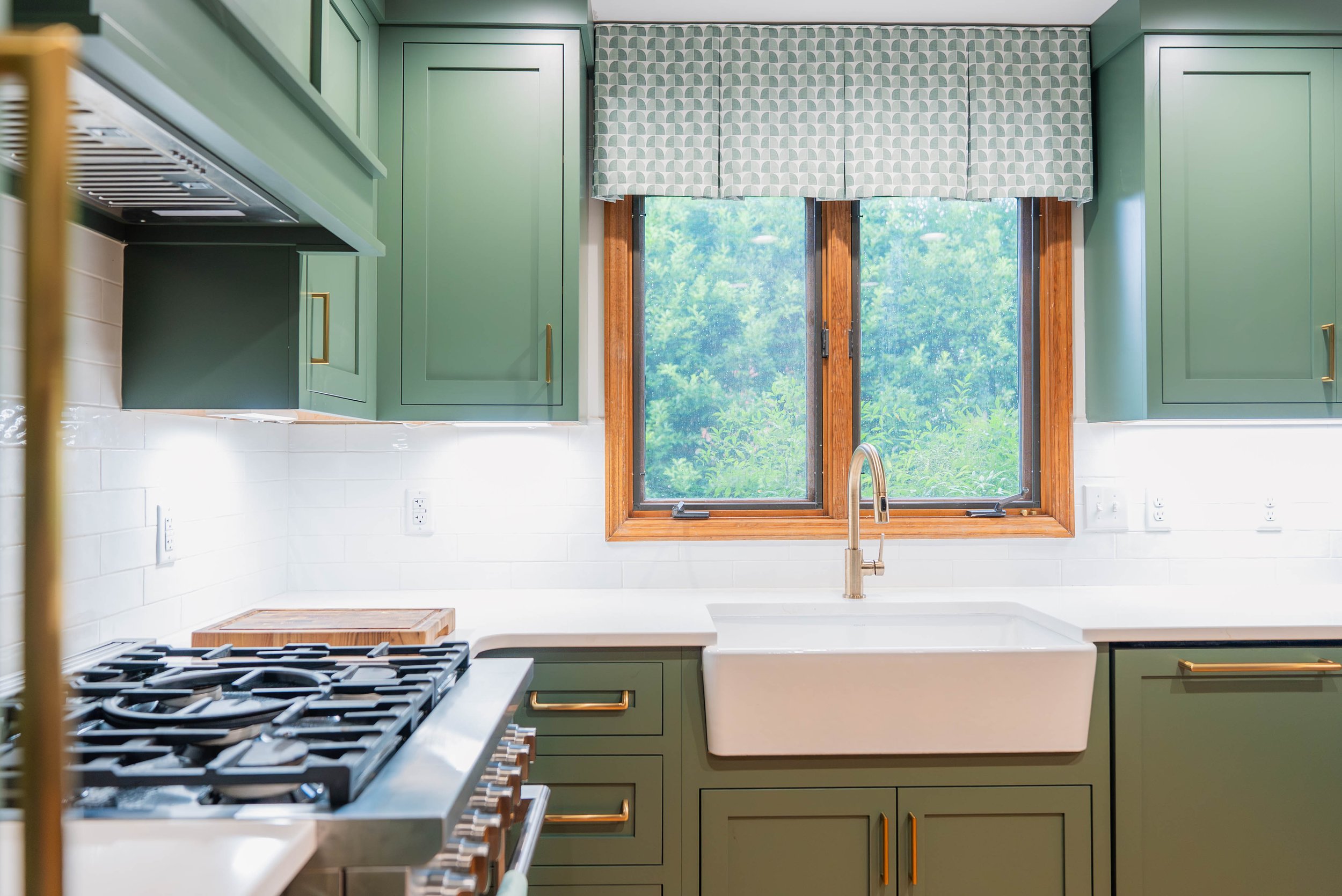 Traditional Farmhouse Kitchen Remodel by Cookeville Kitchen Sales project photo 8