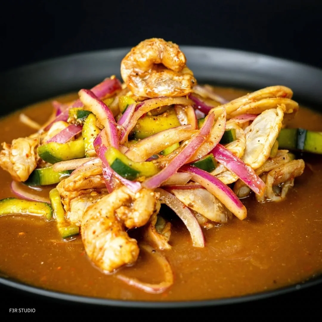 @compitasut is definitely the place to get seafood