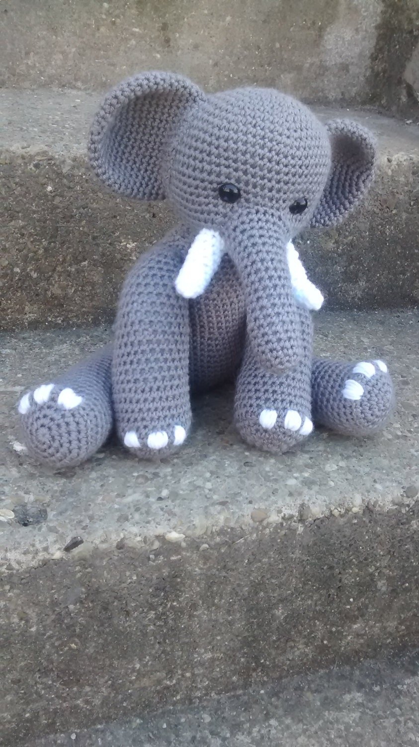 https://i.etsystatic.com/7715905/r/il/49da3d/751961148/il_fullxfull.751961148_bpdx.jpg