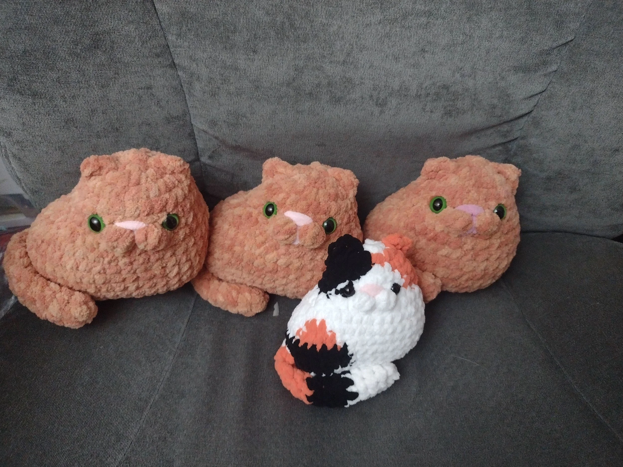 Pamicat plushies
