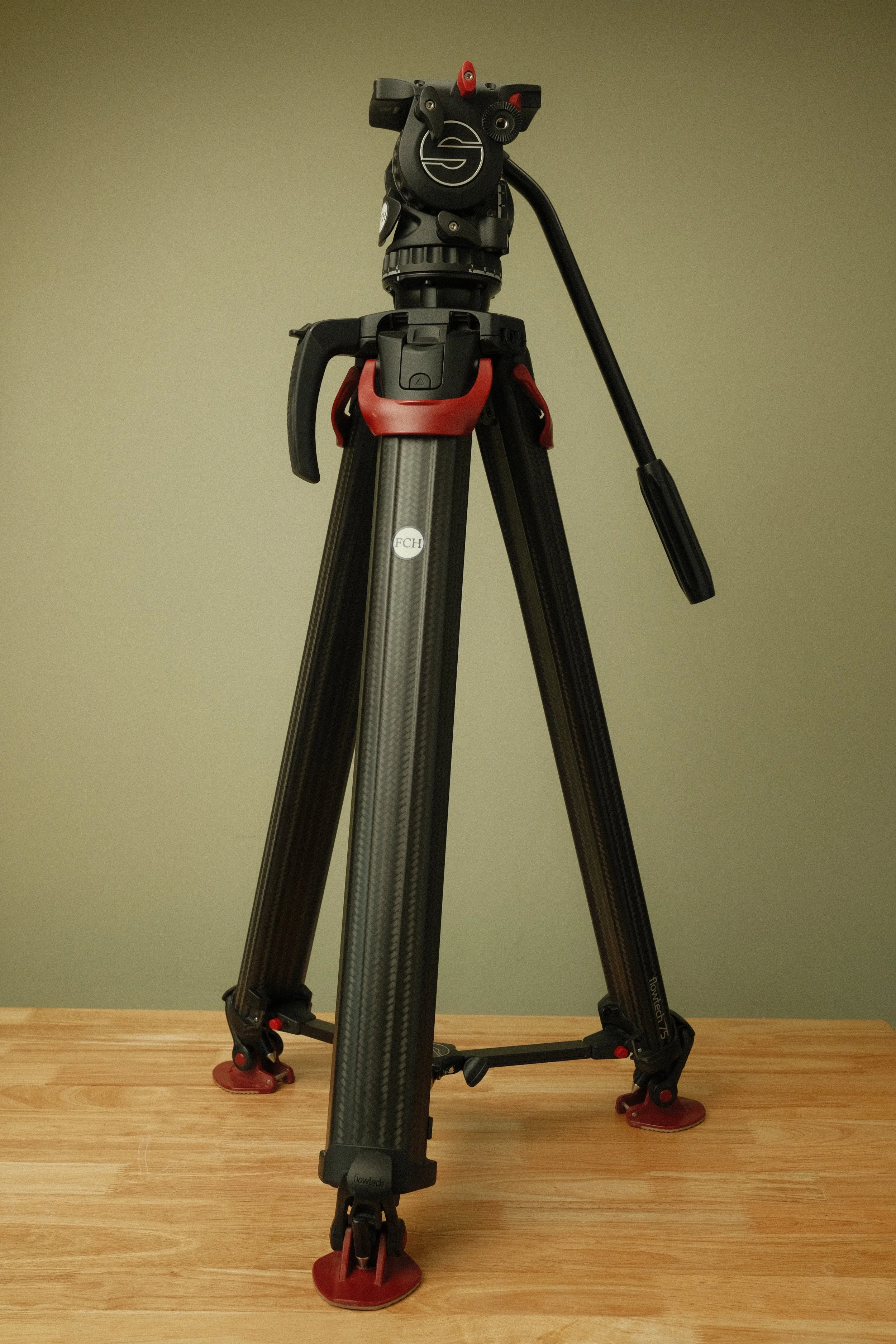 Sachtler aktiv8 flowtech75 MS Tripod System- $125/day