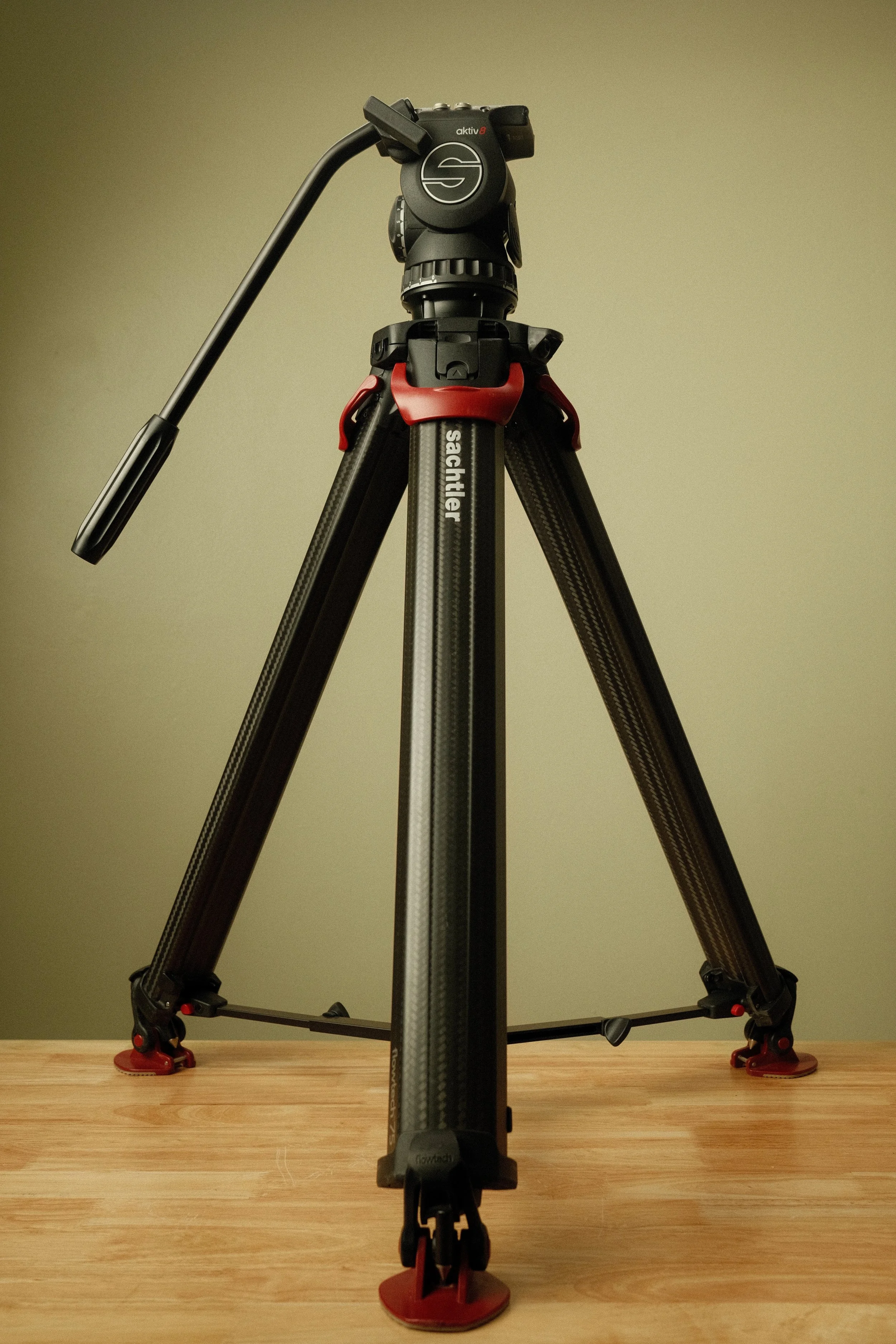Sachtler aktiv8 flowtech75 MS Tripod System- $125/day