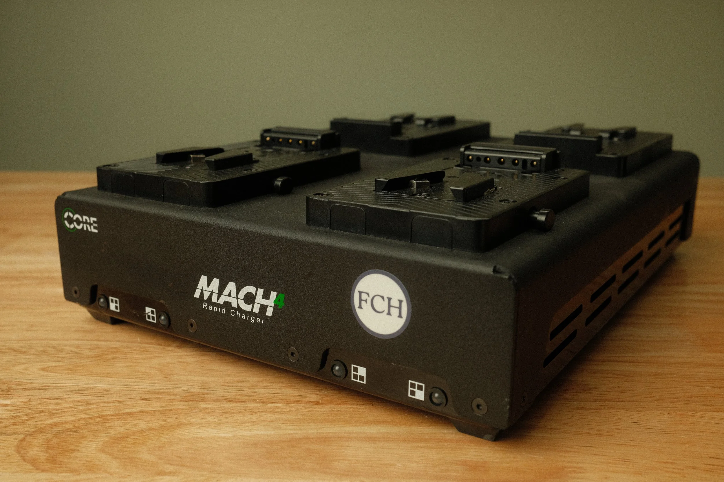 Core SWX Mach 4 Rapid Charger- v-mount $75/day
